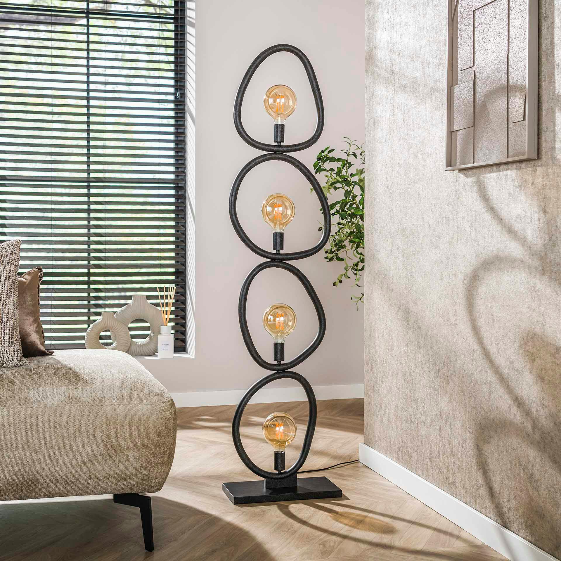 Lampadaire salon noir – forme galet, 4 ampoules TRIBECA