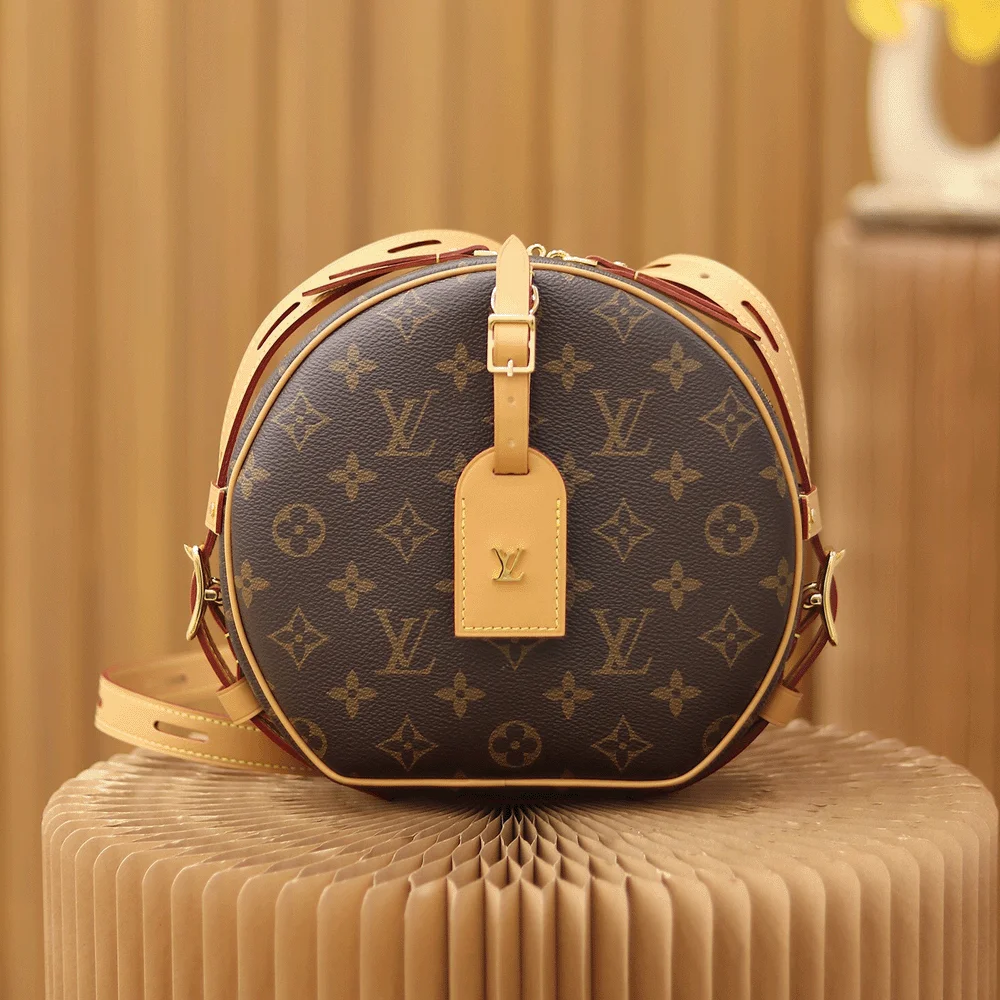 LV Boite Chapeau Souple