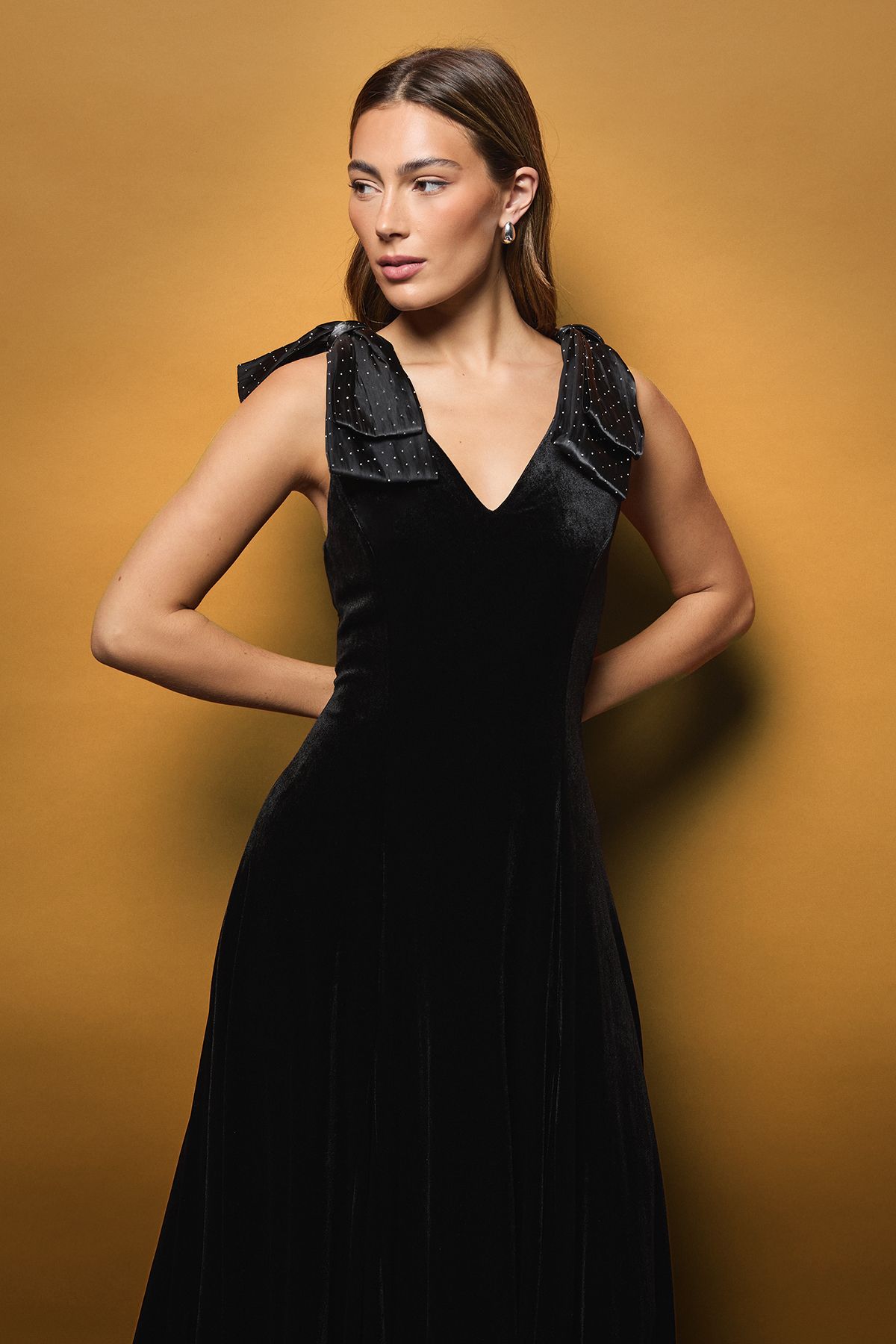 Coast Hotfix Bow Shoulder Velvet Midi Dress