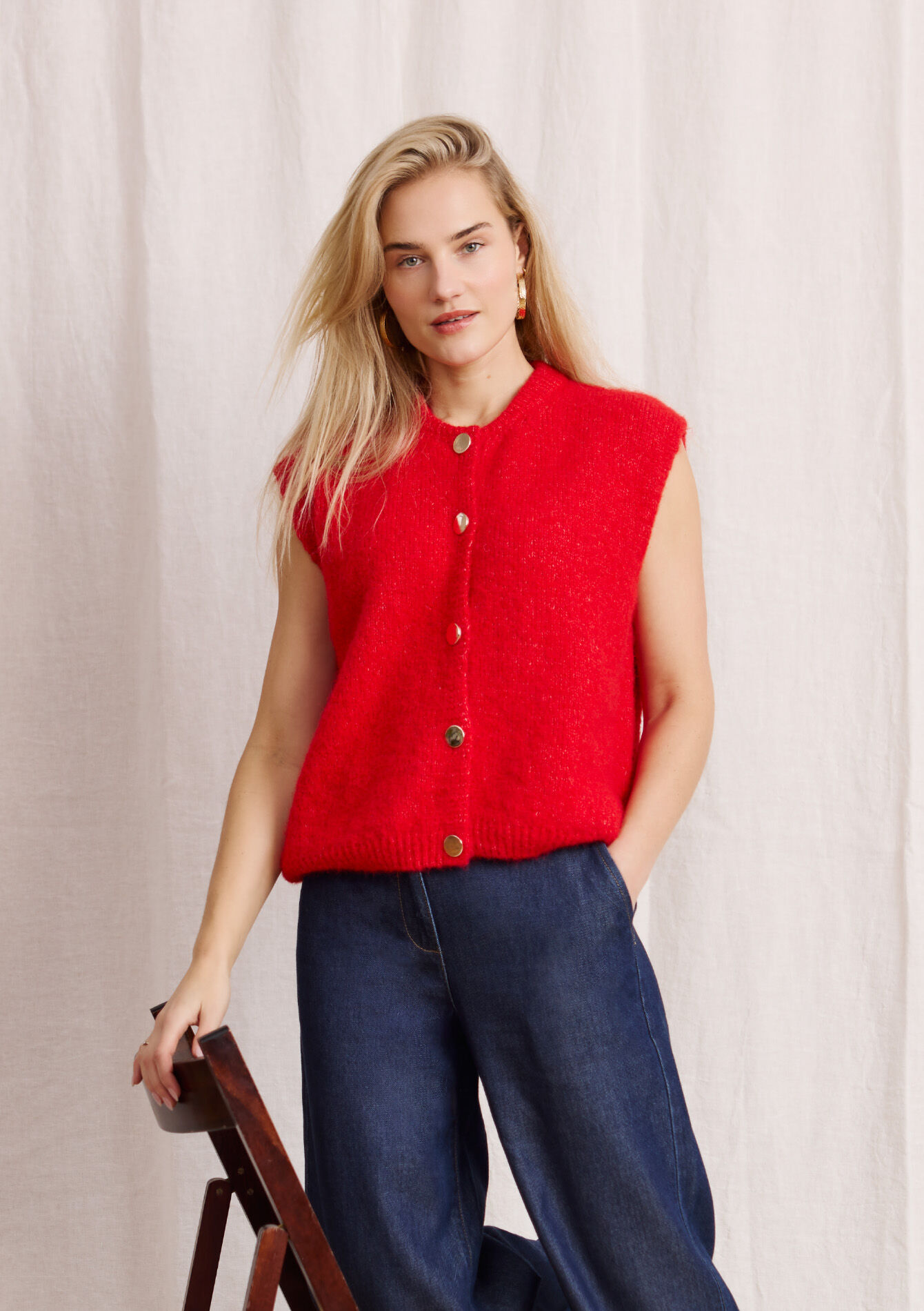 Mouwloos gebreid gilet