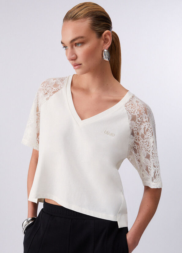 T-shirt con dettagli in pizzo