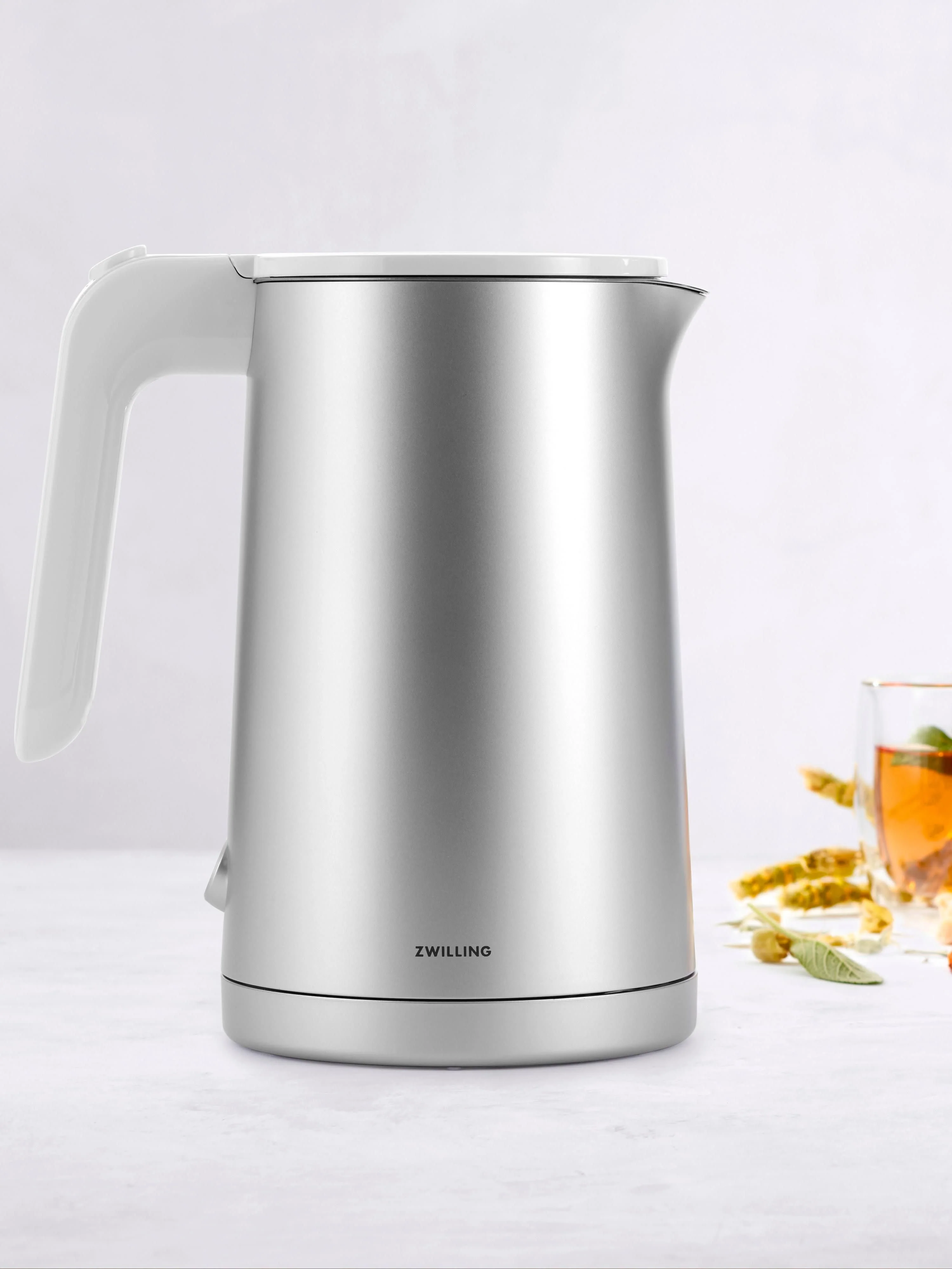 Wasserkocher Enfinigy aus Kunststoff, 1 L