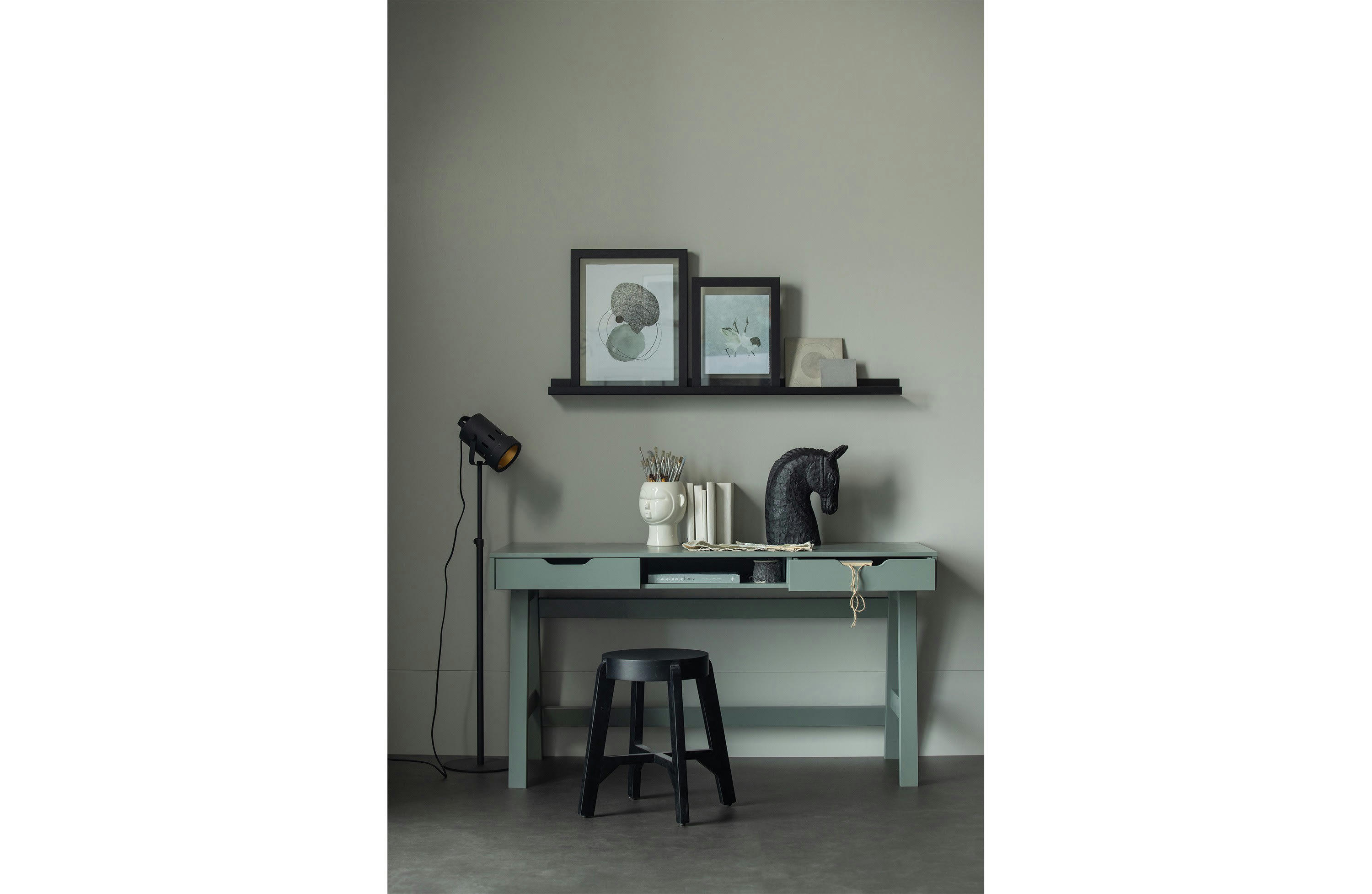 BENTE - Lampadaire en métal noir