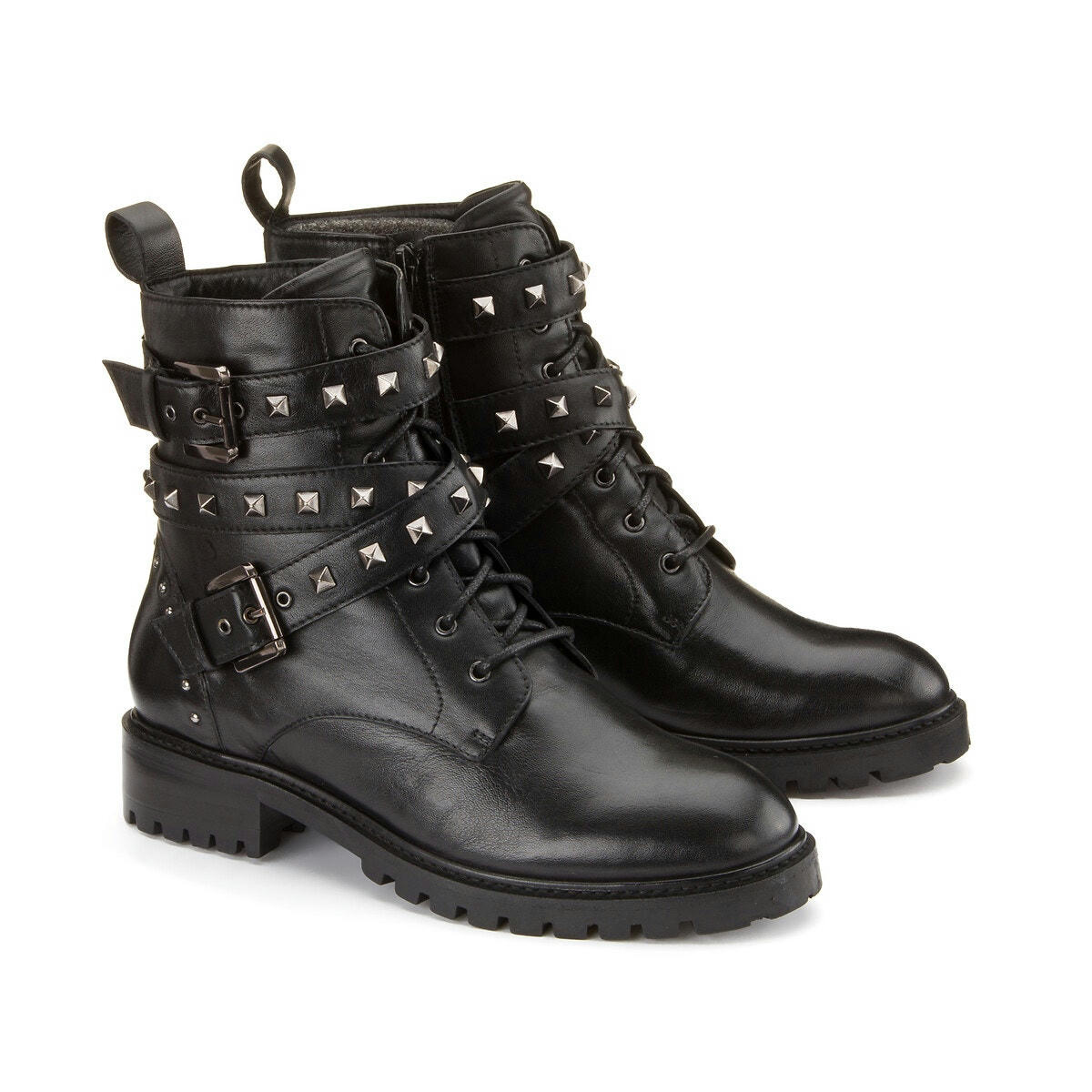 Bottines en cuir avec clous, semelle crantée