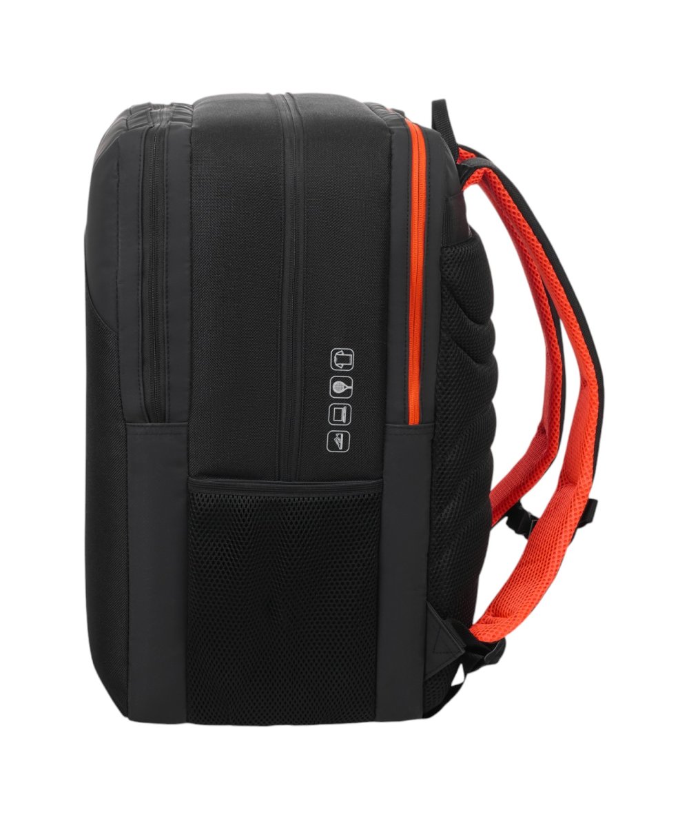 MOCHILA BULLPADEL BPM25008 IONIC NEGRO