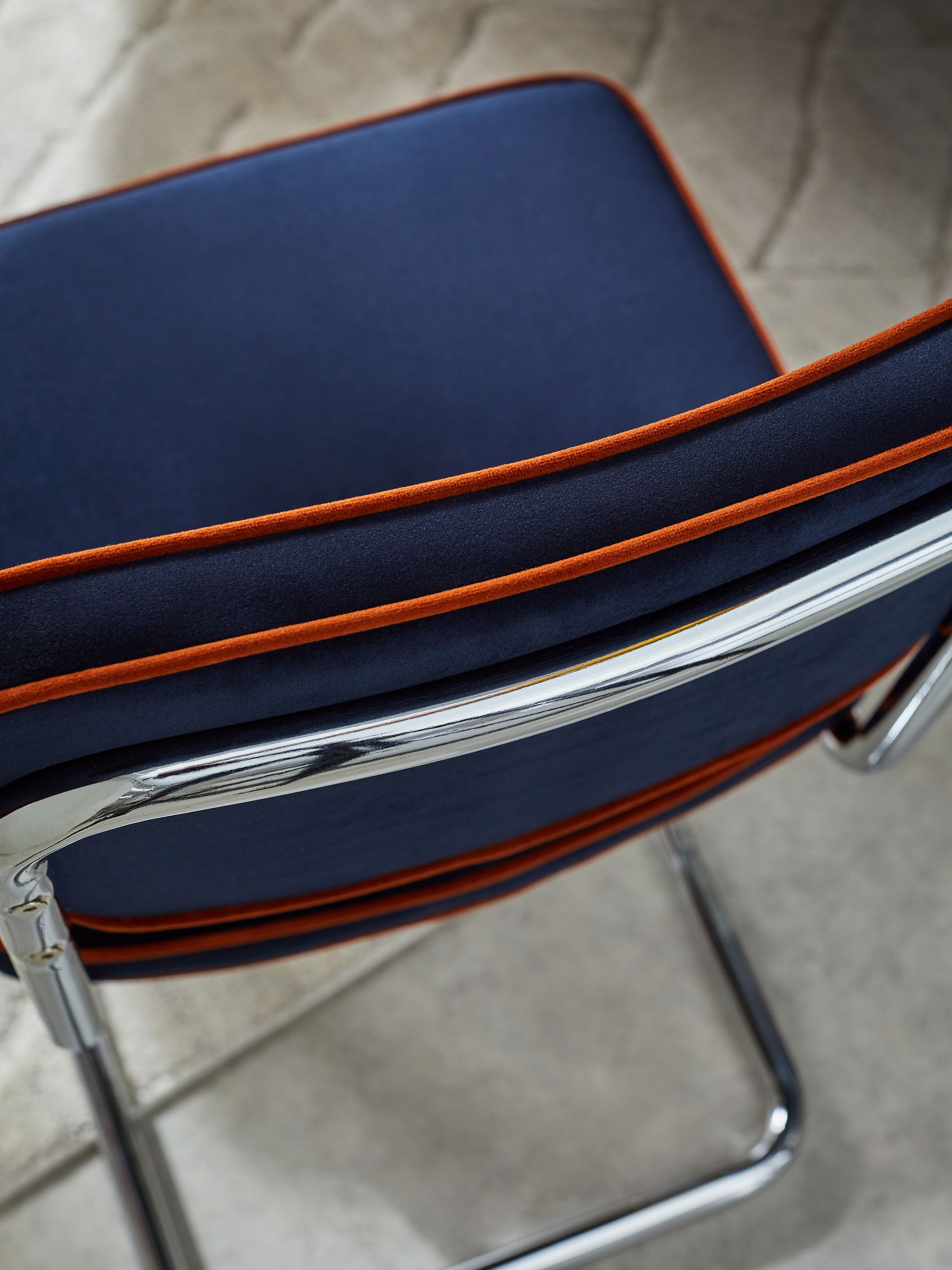 Set of 2 Parker Dining Chairs in Velvet in Dark Blue with Cinnamon Piping