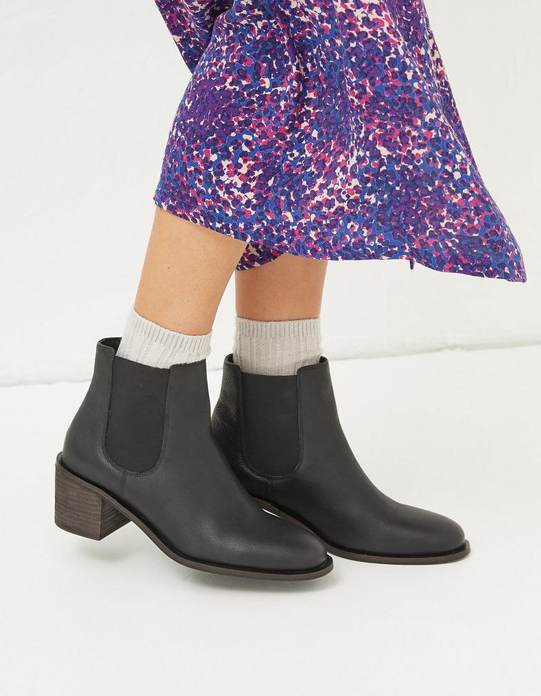 Zara Block Heel Chelsea Boot