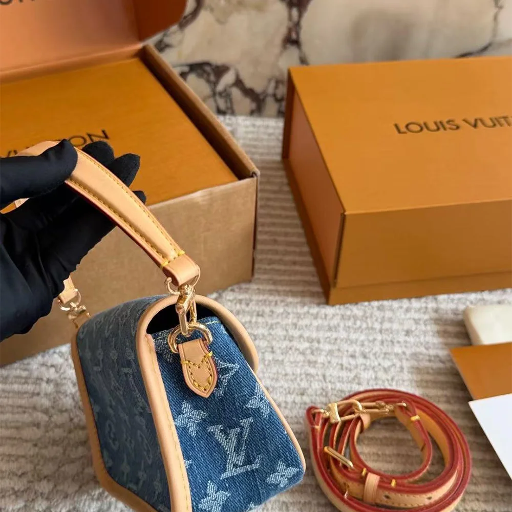 Louis Vuitton Nano Diane  (7A regular version)