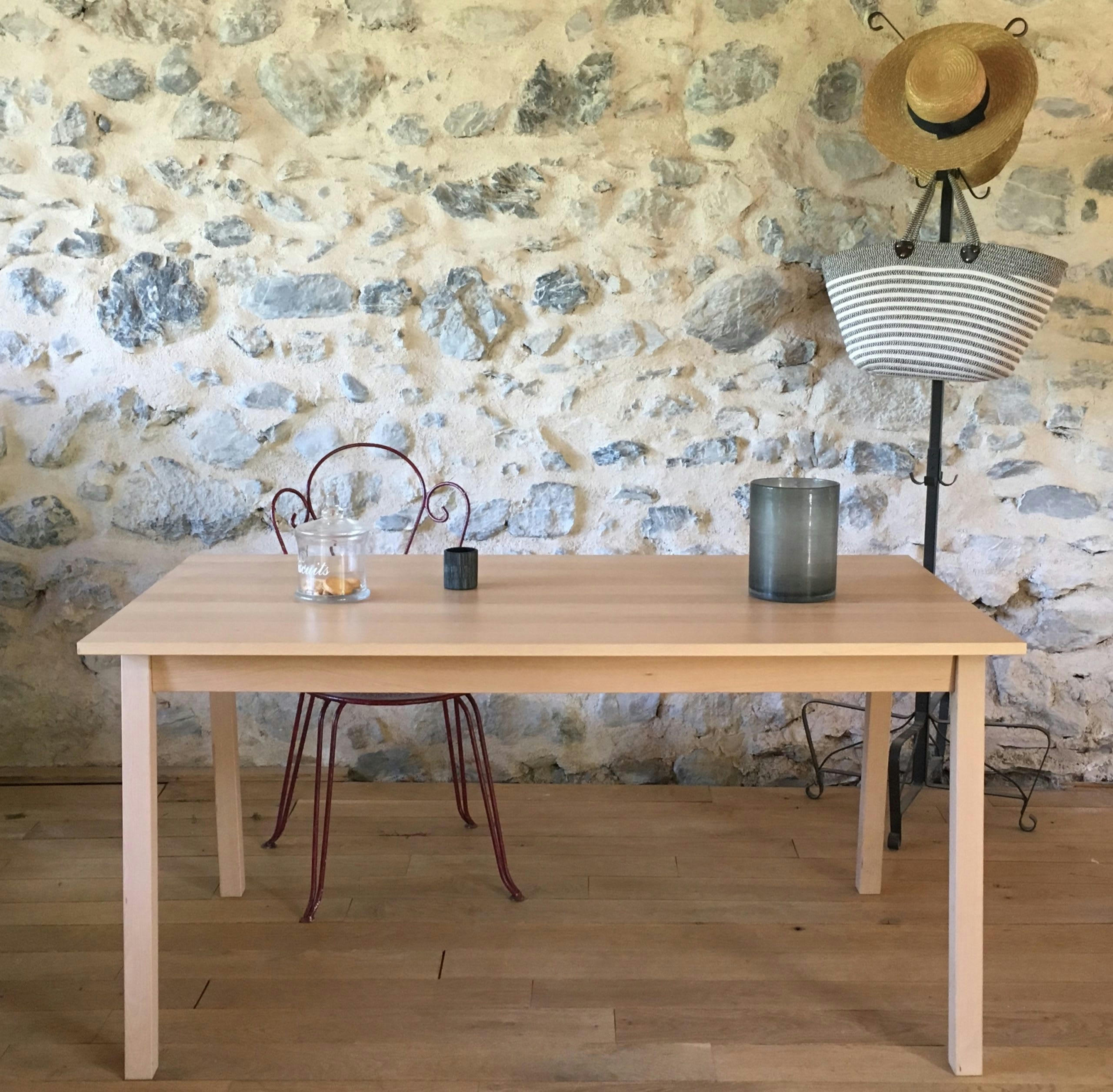 SELVA - Table en bois massif de hêtre des Pyrénées,  plateau 150x80 cm