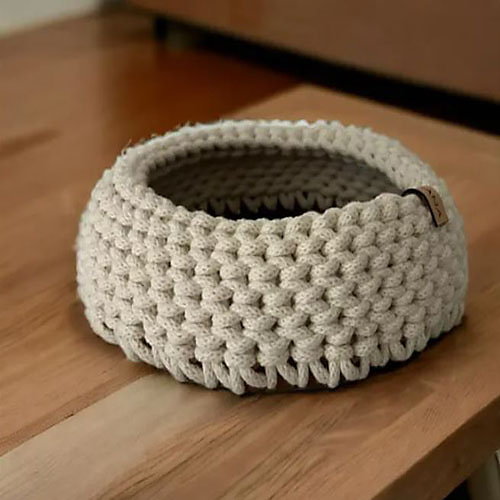 Panier décoratif en cuir tanné 100% végétal cognac et beige