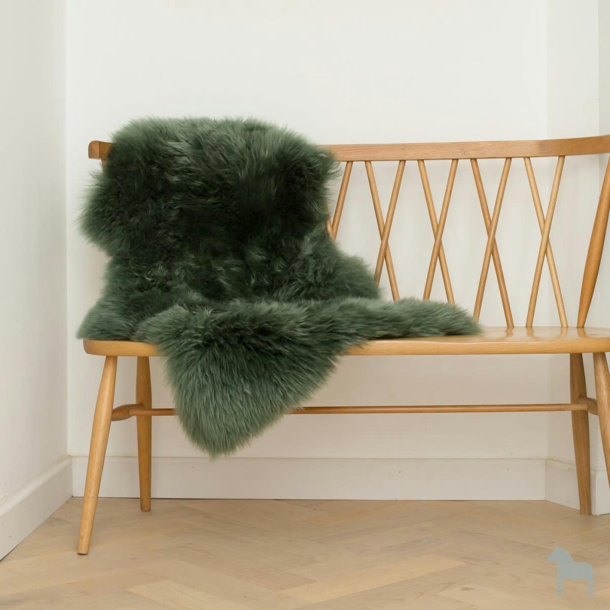 - Tapis en peau de mouton vert sapin