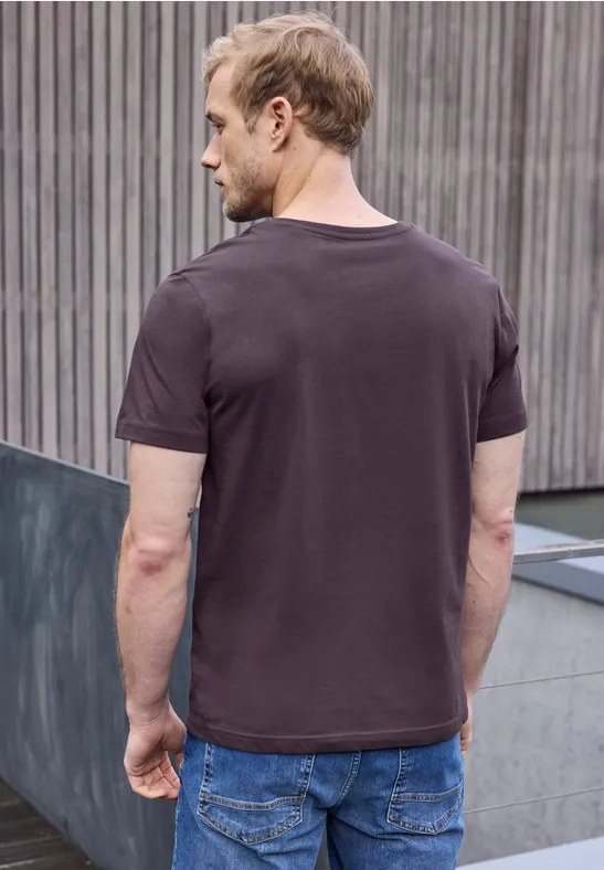 Basic V-Neck T-Shirt