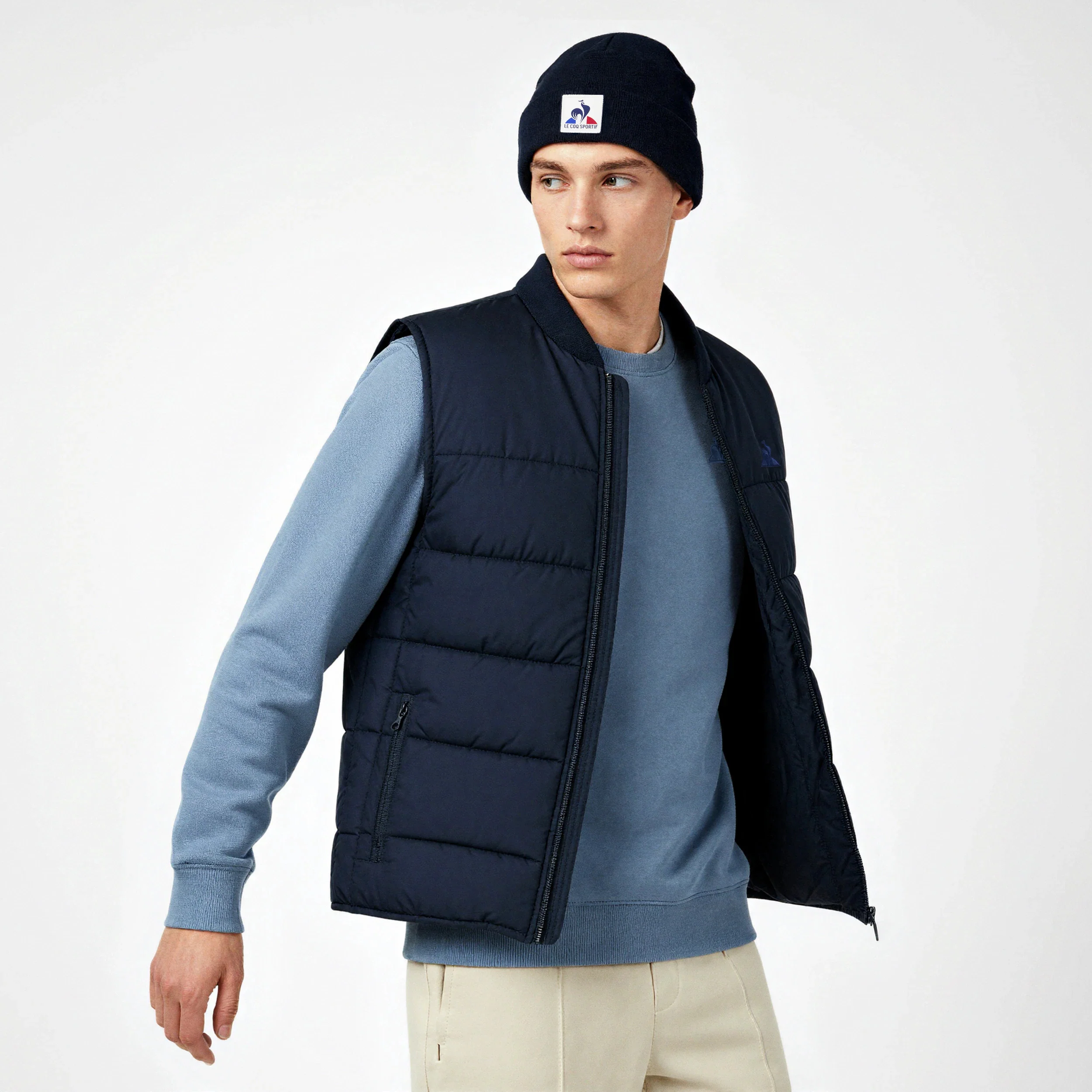 Doudoune sans manches Essentiel déperlante avec logo brodé ton sur ton