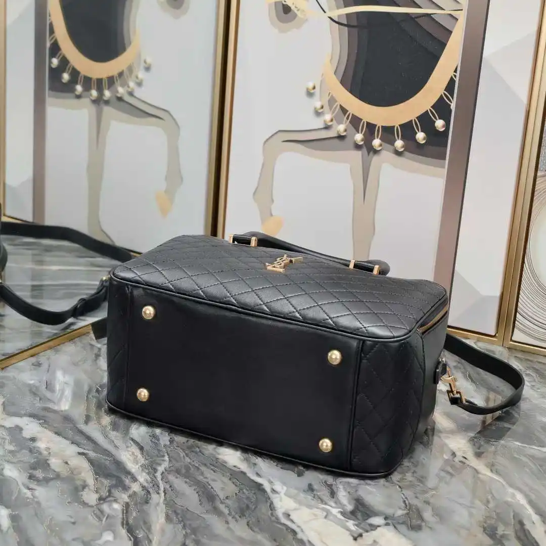 Saint Laurent Lambskin Lyia Quilted Duffle Bag (7A regular version)