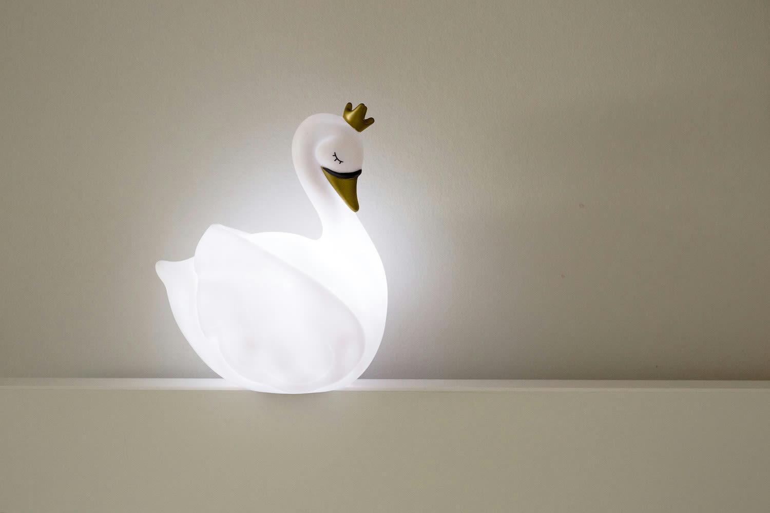 DAME BLANCHE - Veilleuse cygne blanc