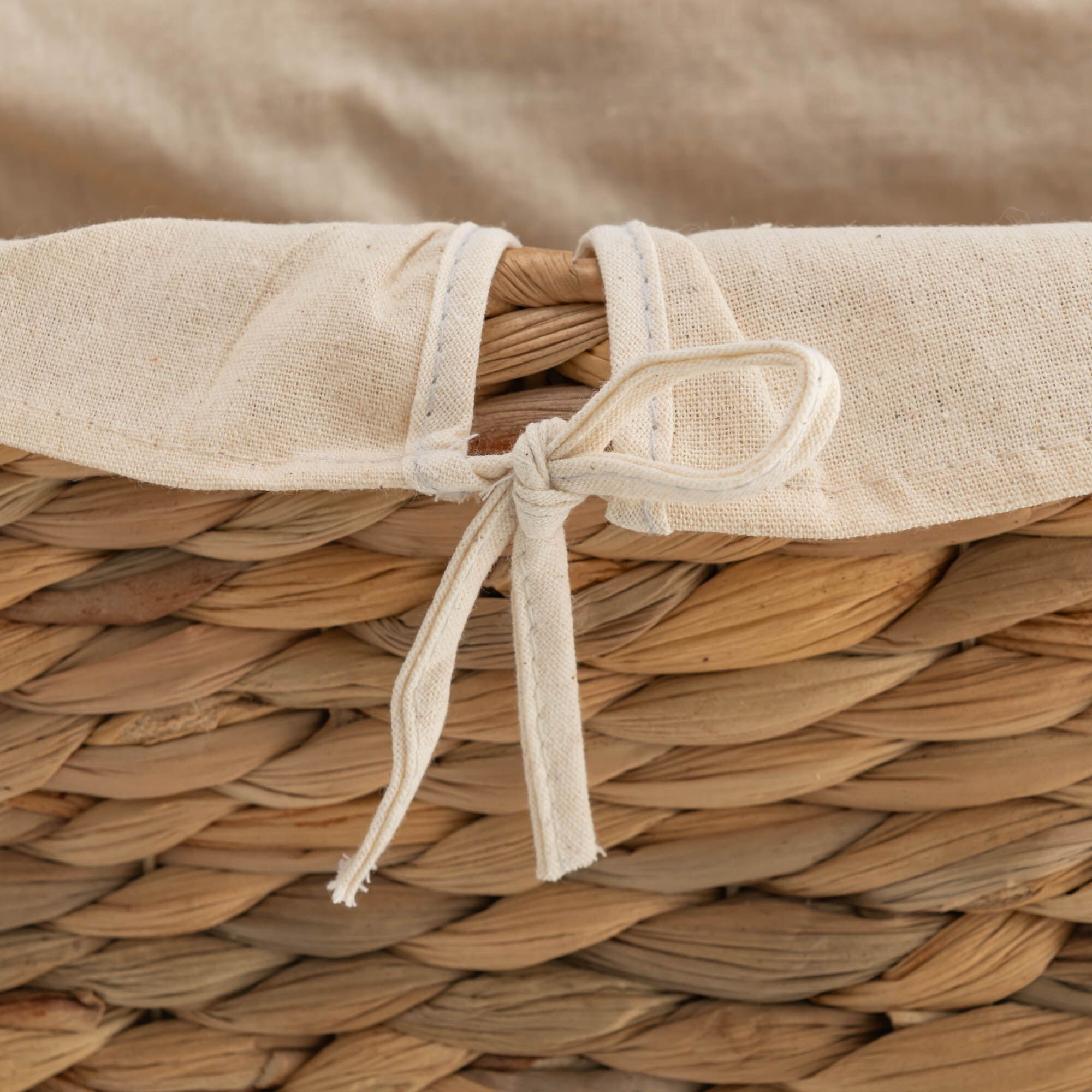JACINTHE - Panier en jacinthe d'eau H15xL30cm - naturel