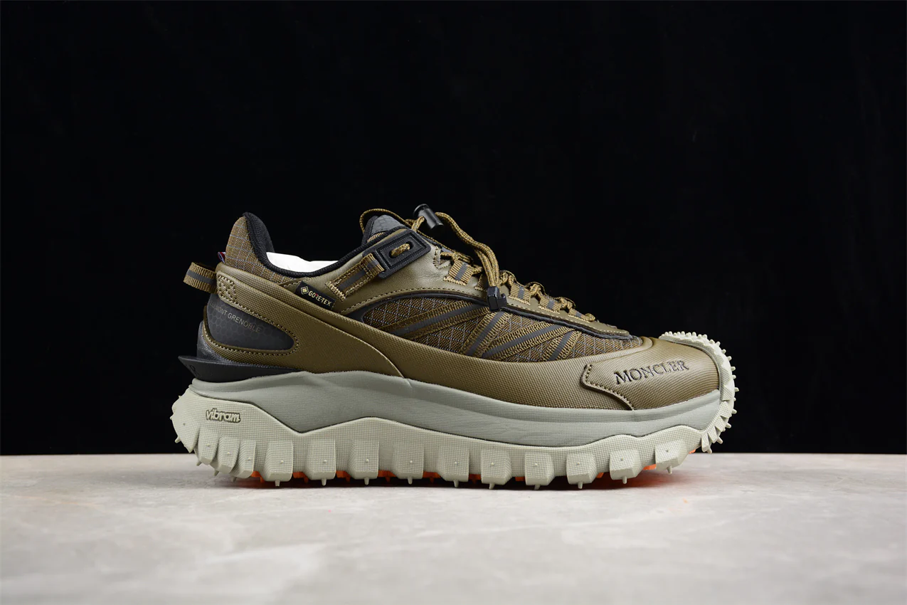Moncler Trailgrip Low GORE-TEX 