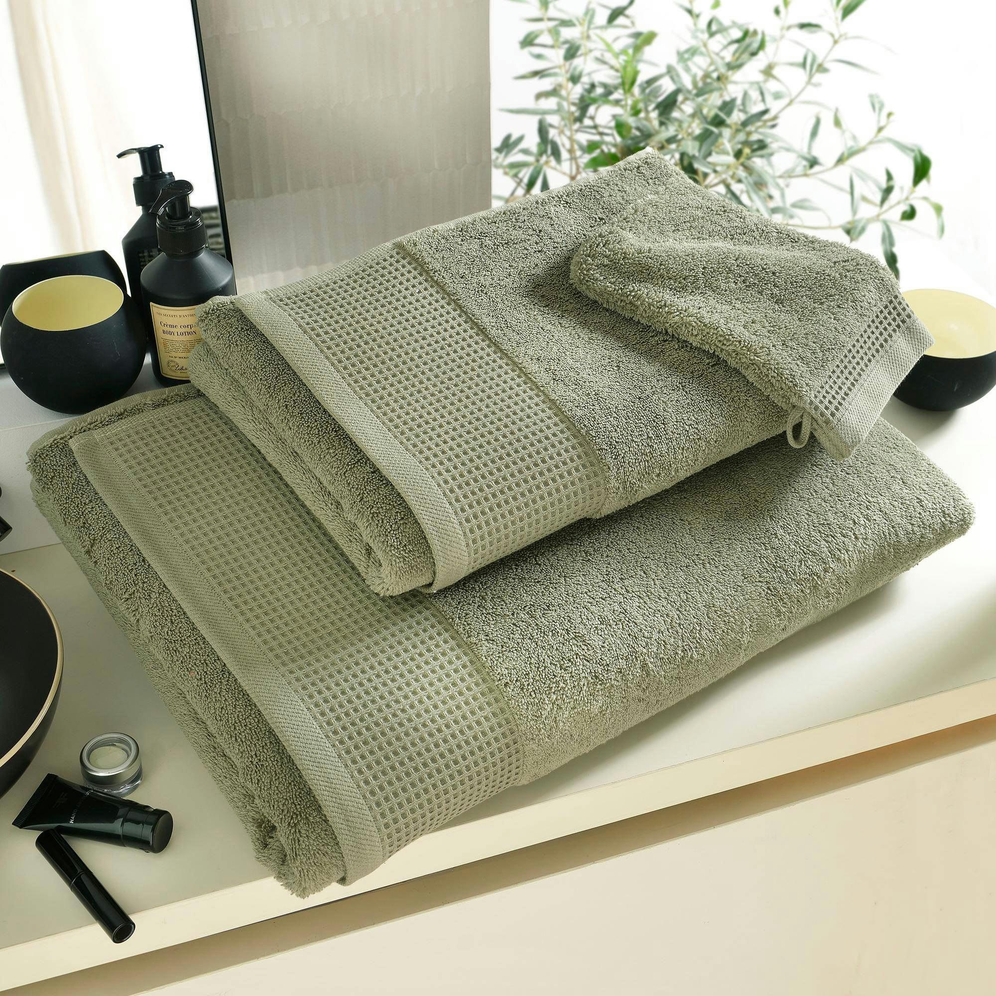 BEESPONGE - Drap de bain 100x150 vert kaki en coton 500 g/m²