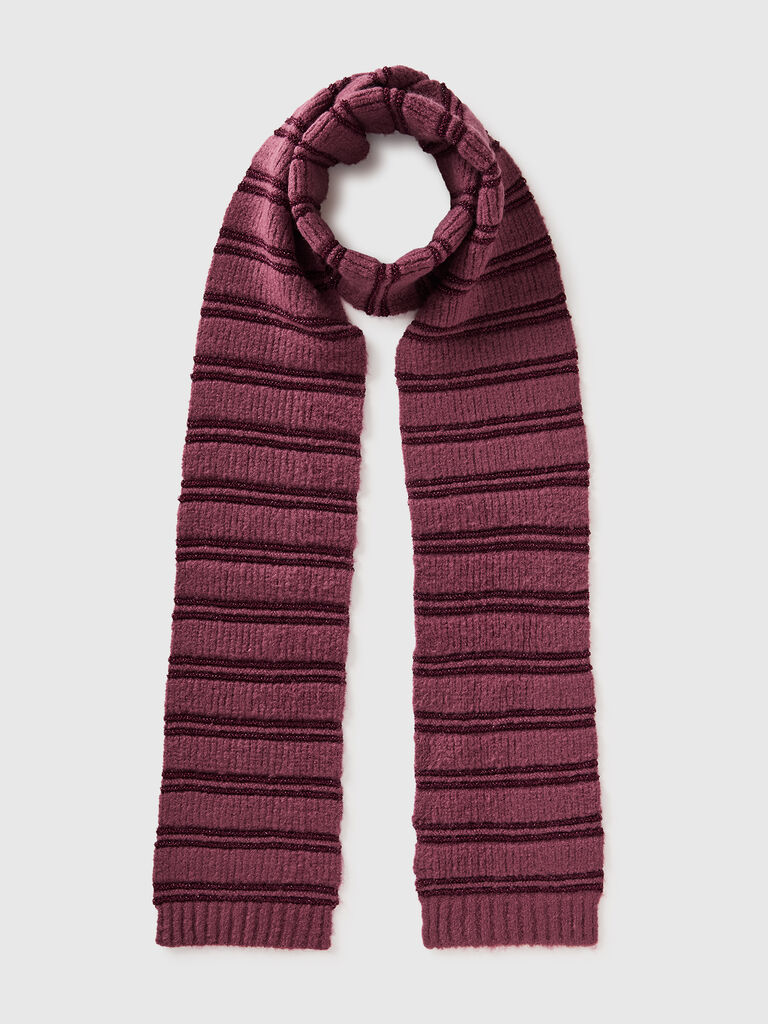 Scarf with lurex