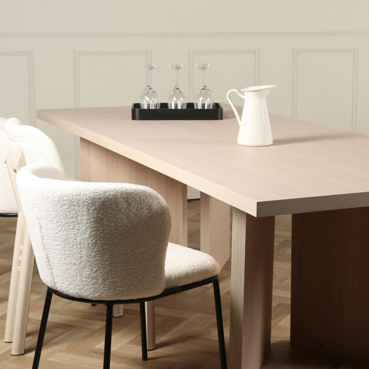 BOMBAY - Grande table à manger design en bois 240cm