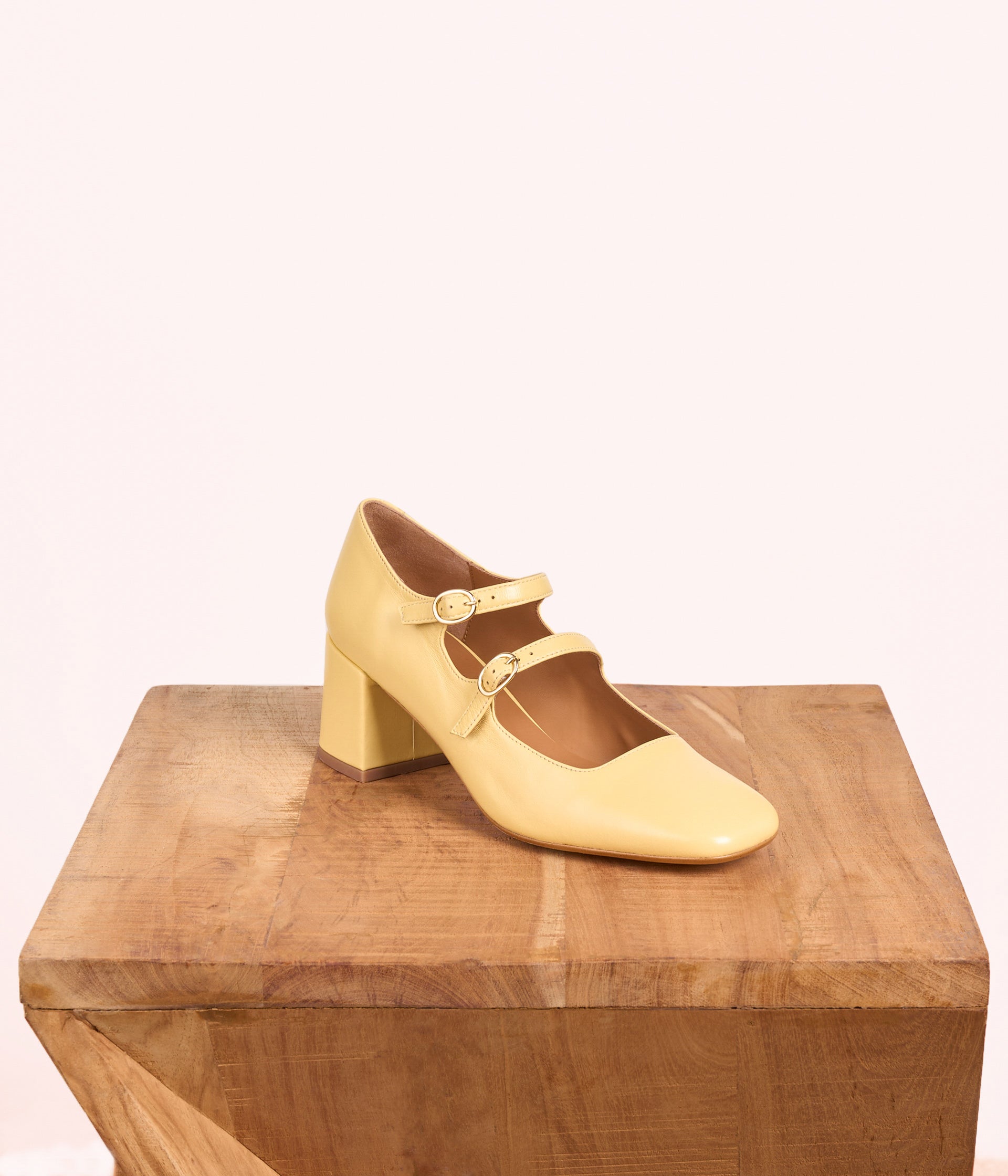 Babies en cuir jaune Irving