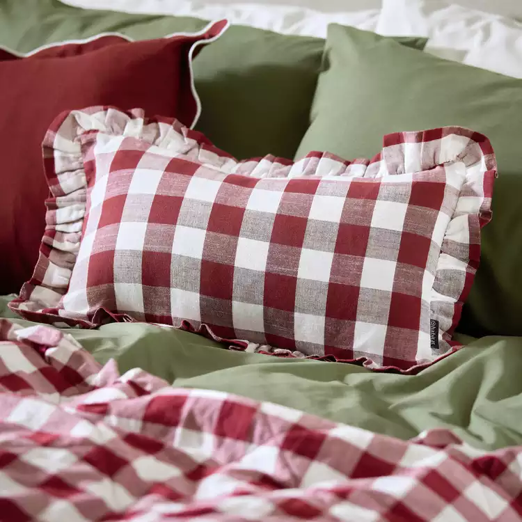 Habitat Gingham Check Frill Cushion - Berry - 50x30cm