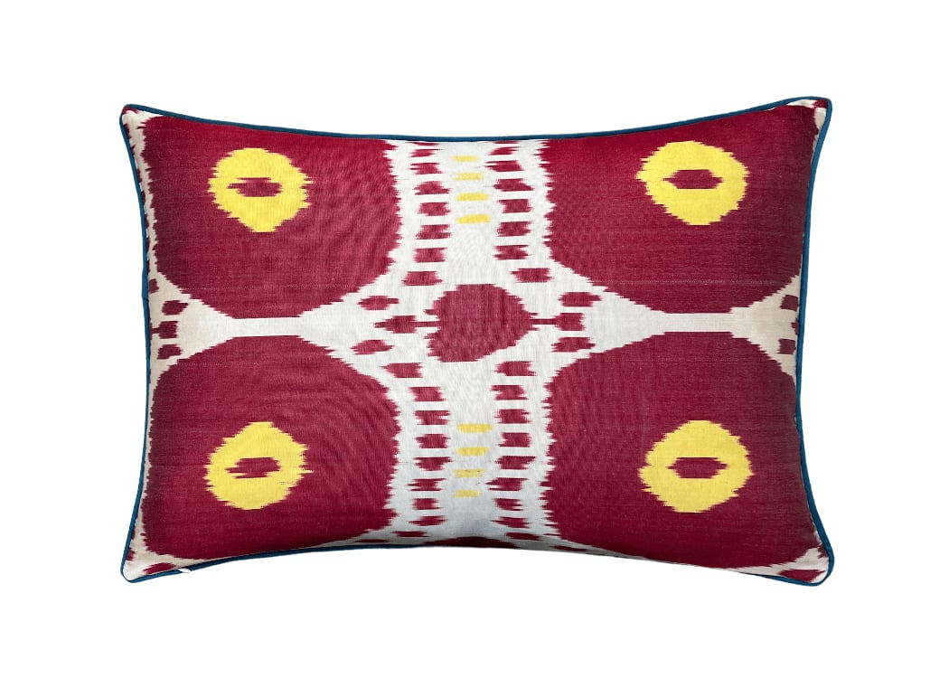 - Housse de coussin double soie ikat brodé  40x60 rouge