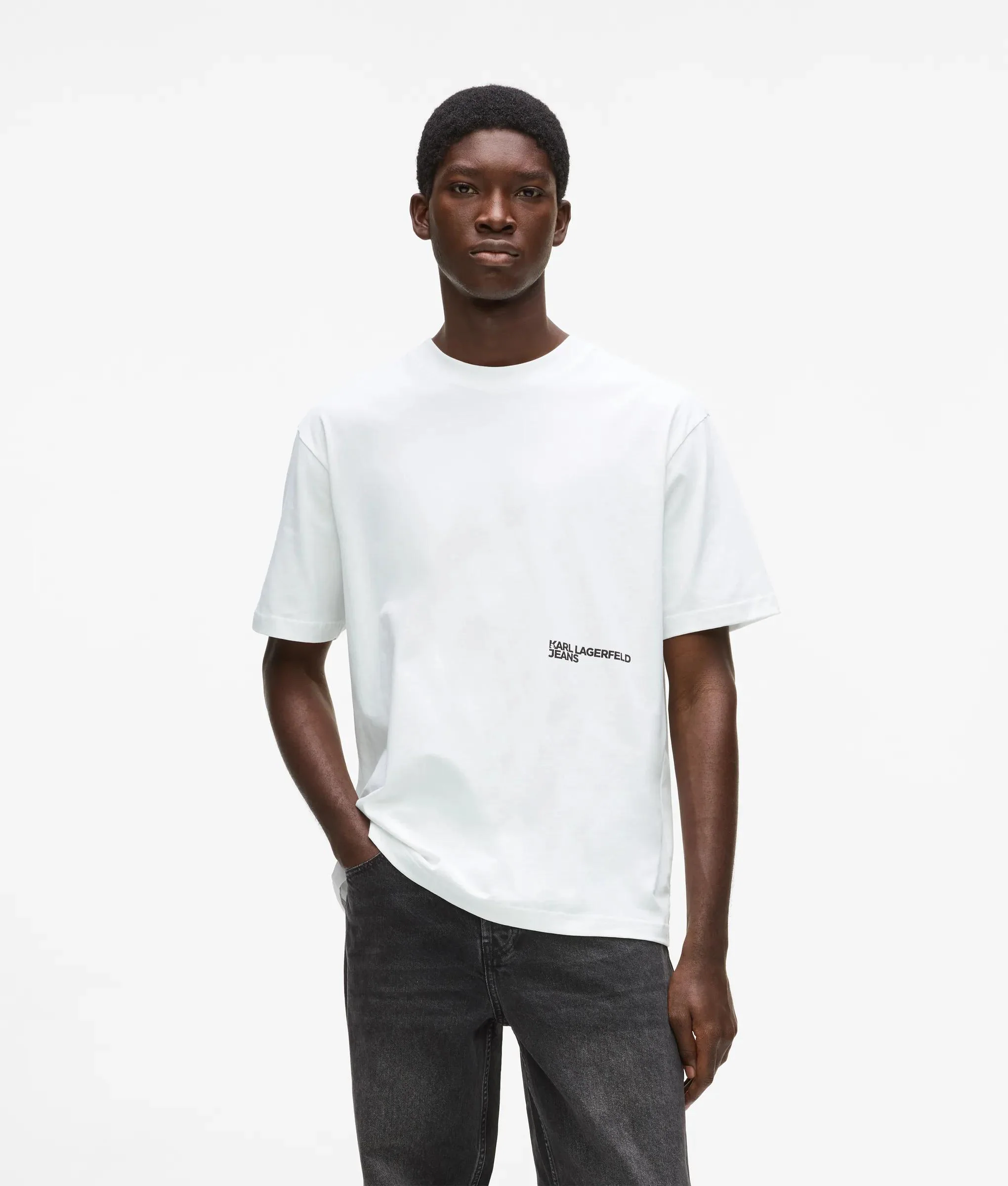 T-shirt qui enfreint les règles