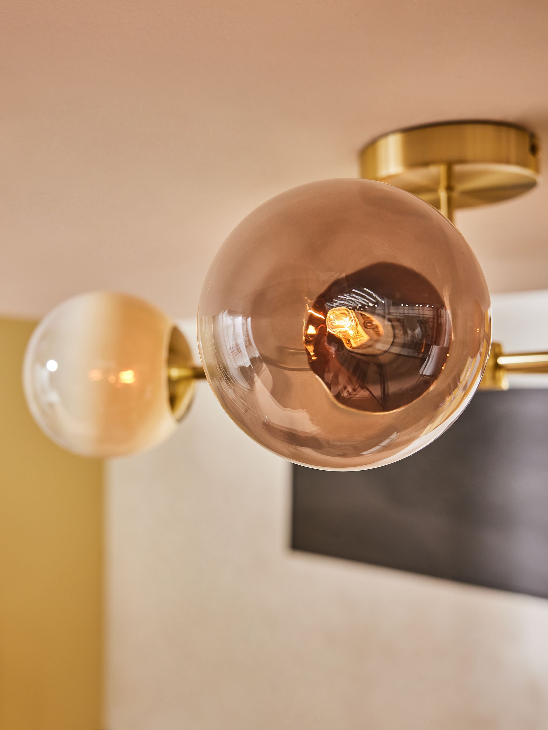 Globe 5 Light Flush Ceiling in Brass/Green Ombre
