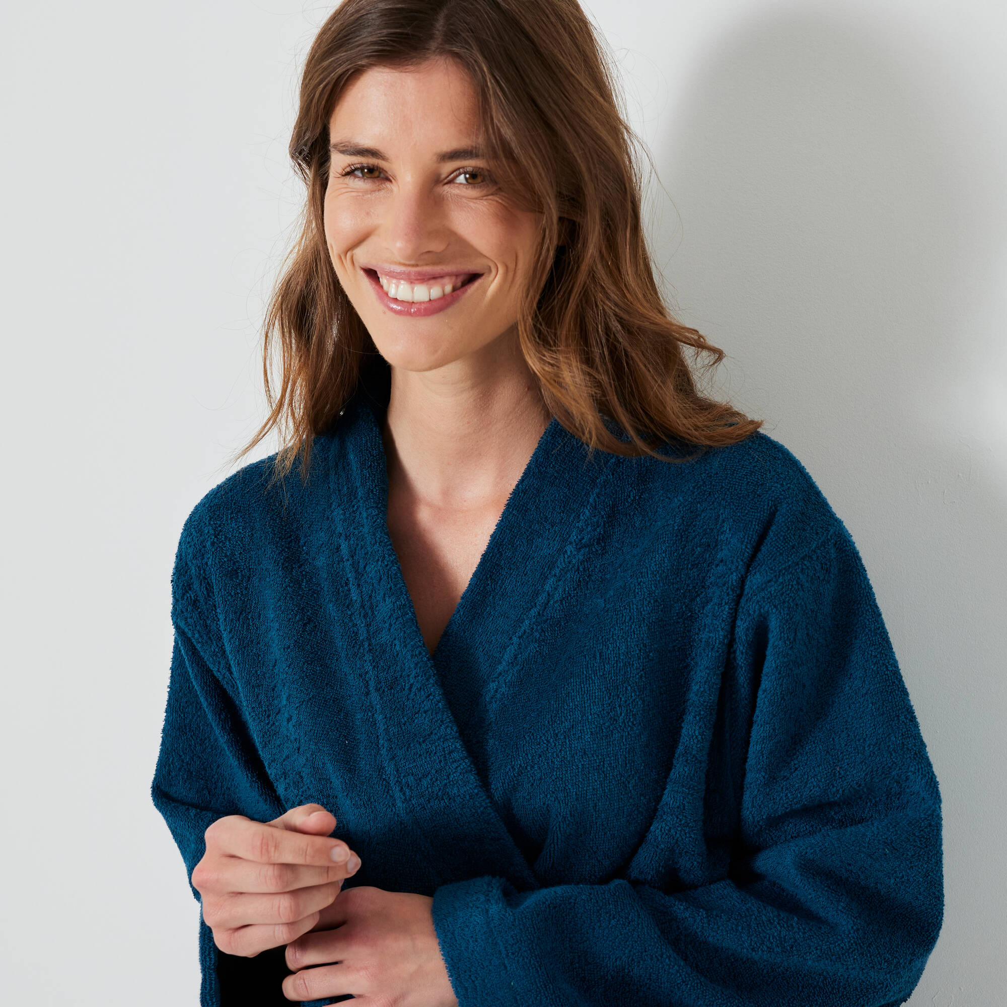Peignoir court adulte col kimono éponge bouclette