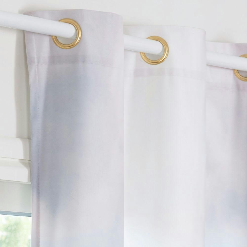 KALVOU - Rideau en suédine de polyester recyclé imprimé nuages bleus, roses et blancs à l'unité 110x250