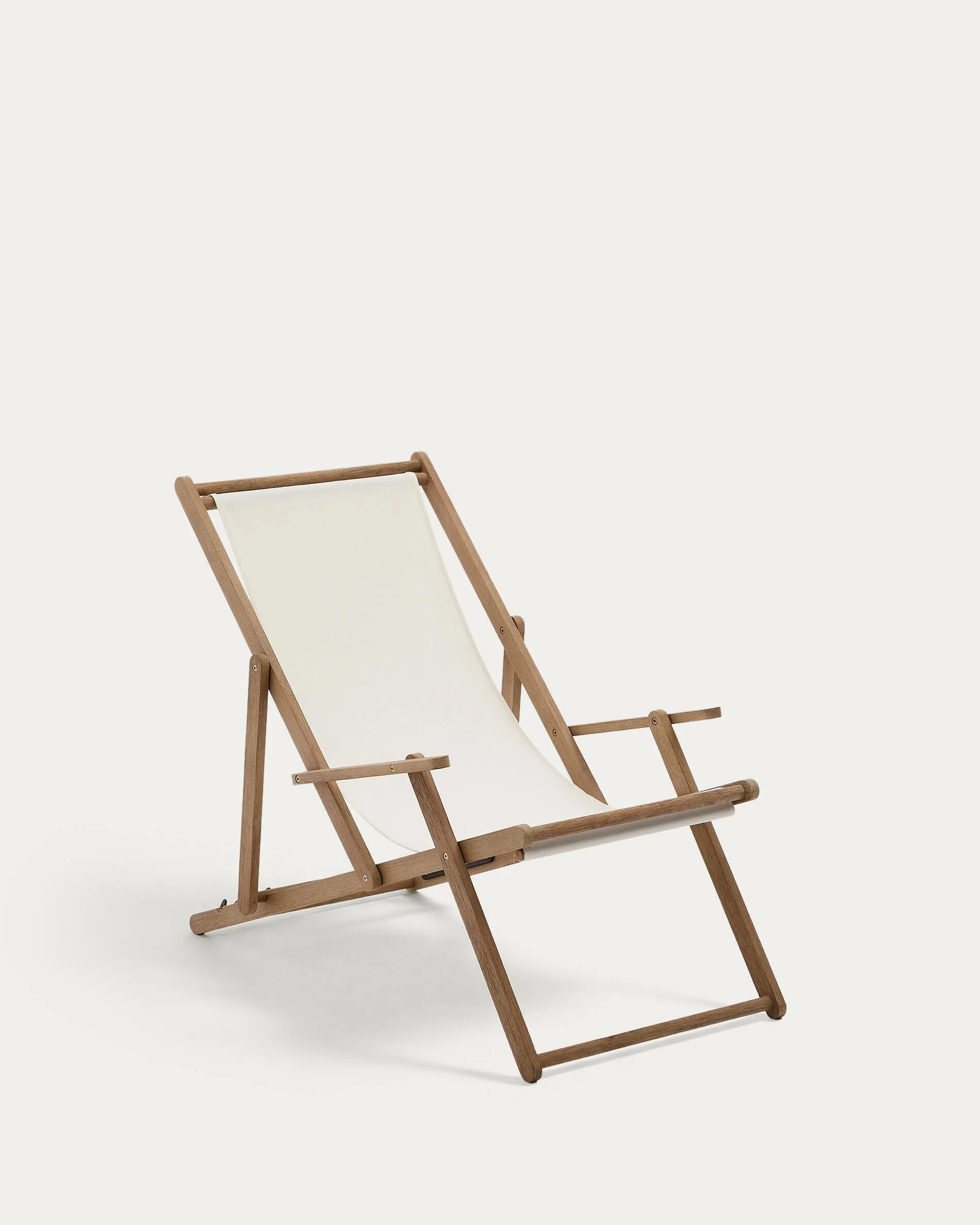 Vilara white outdoor folding deck chair made of FSC 100% solid acacia wood