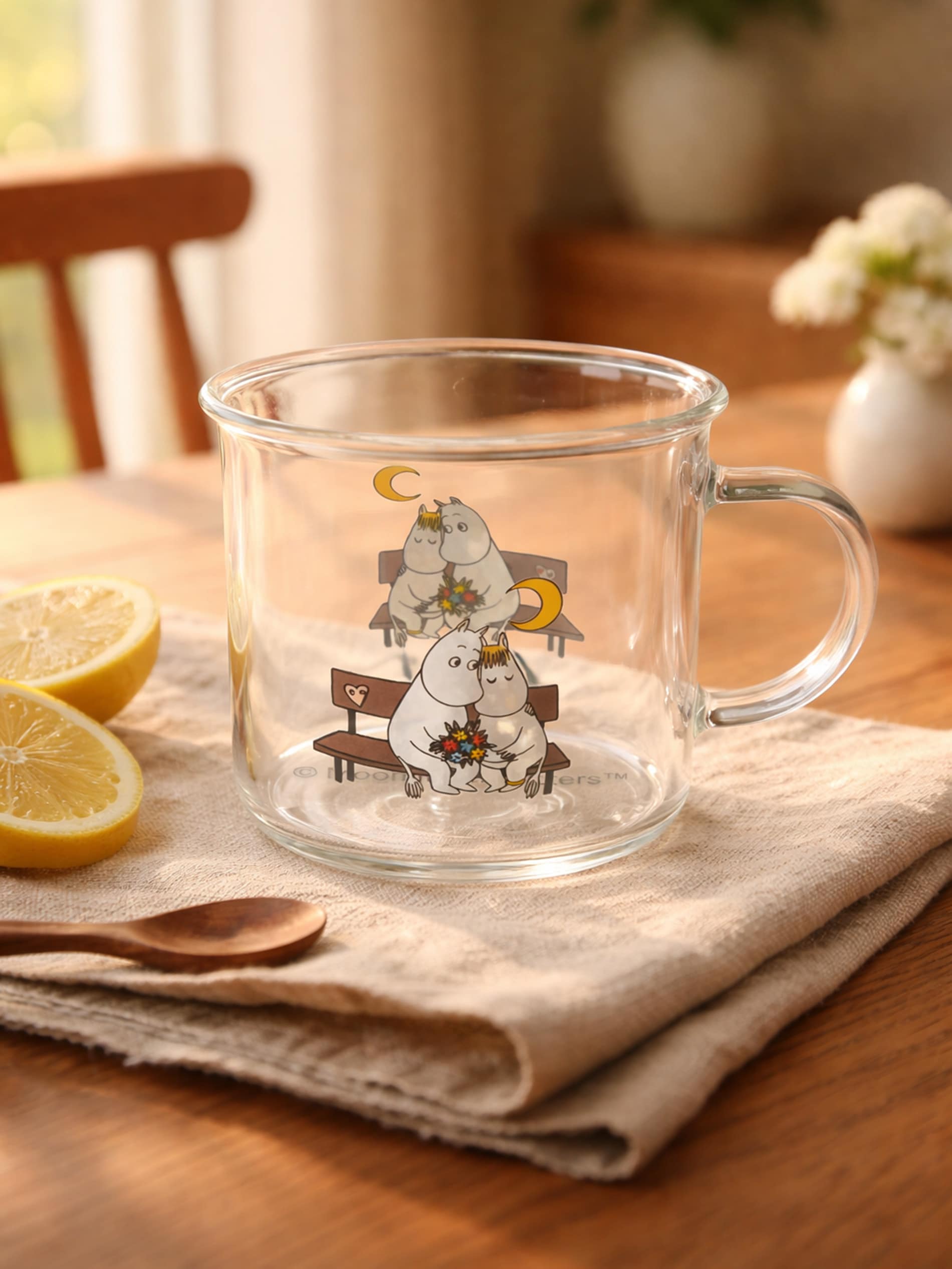 Szklany kubek z uchem The Moomins