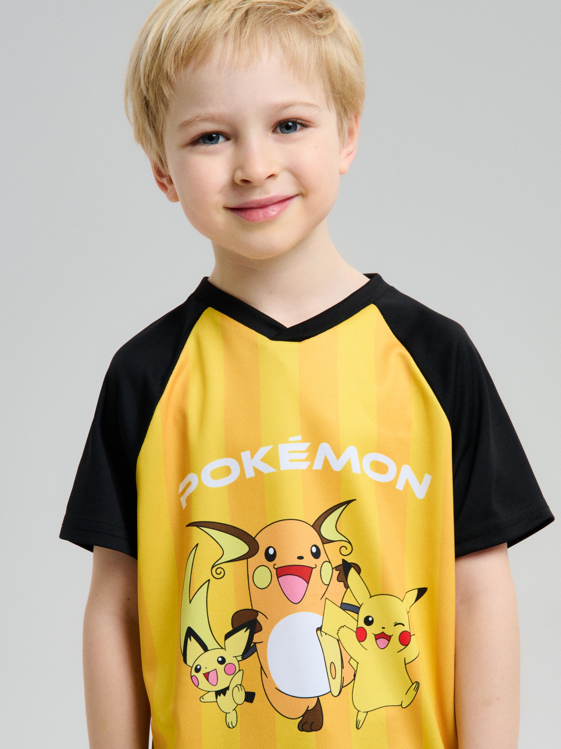 Bawełniany komplet: koszulka i szorty Pokémon