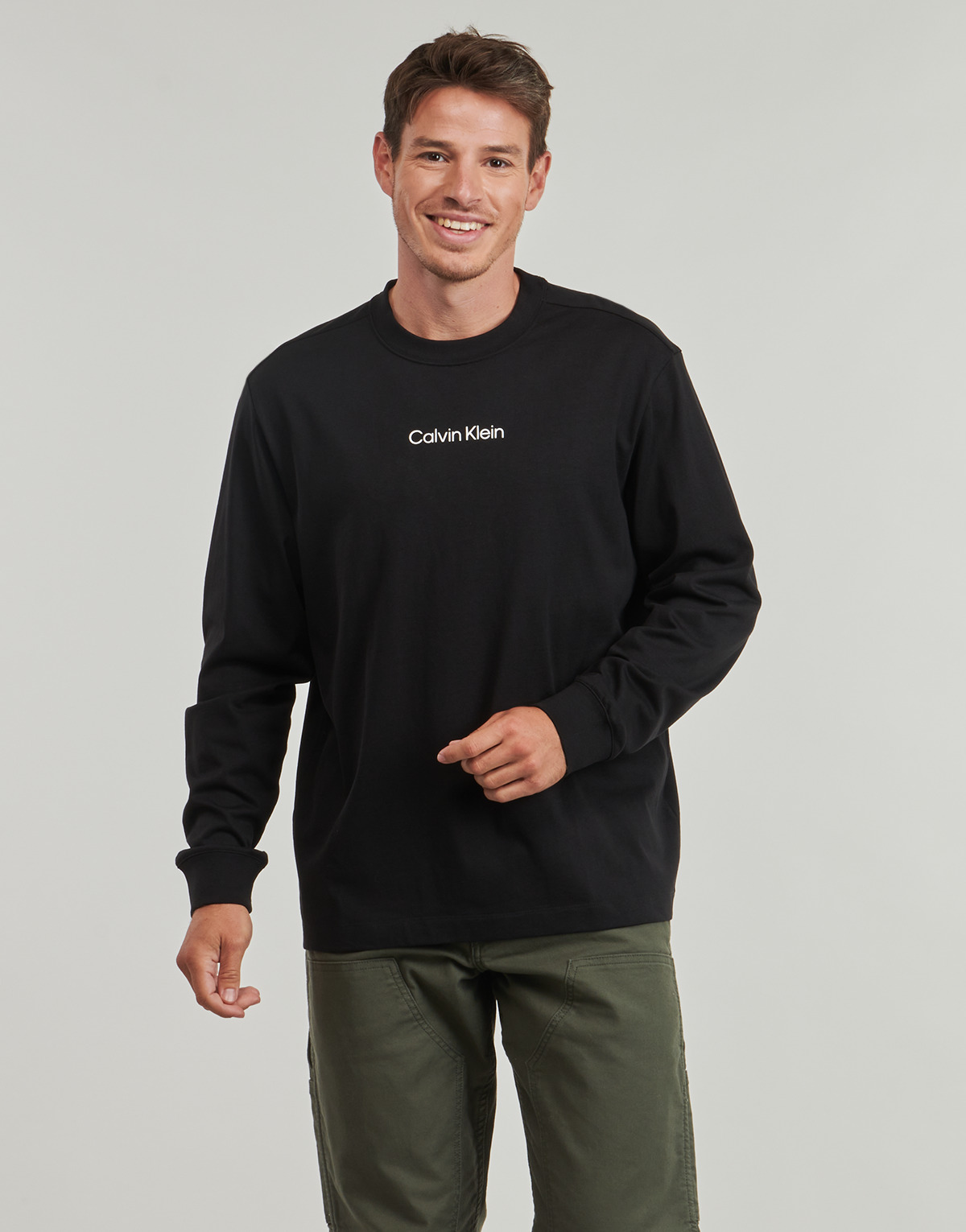 Calvin Klein Jeans - LS RLXD STANDARD LOGO CREWNK TEE - Black