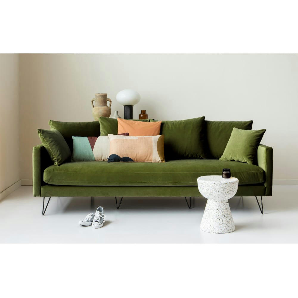 VILLABON - Canapé 4 places en velours pieds épingles noirs vert olive