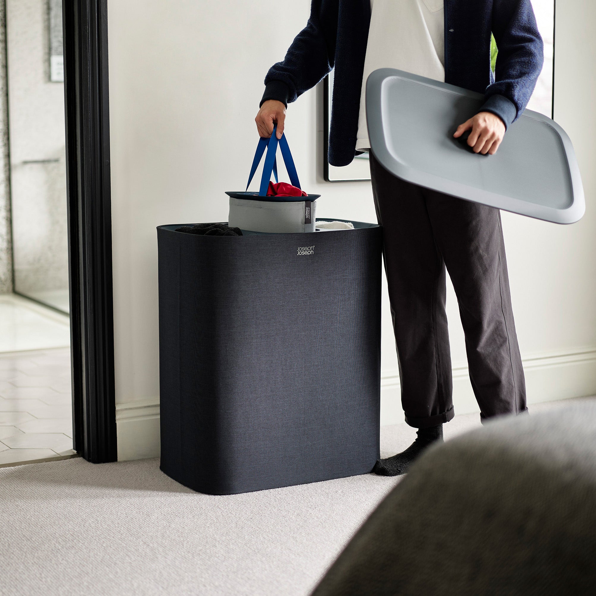 Joseph Joseph Tota Trio Wasmand 90 L - Carbon Black