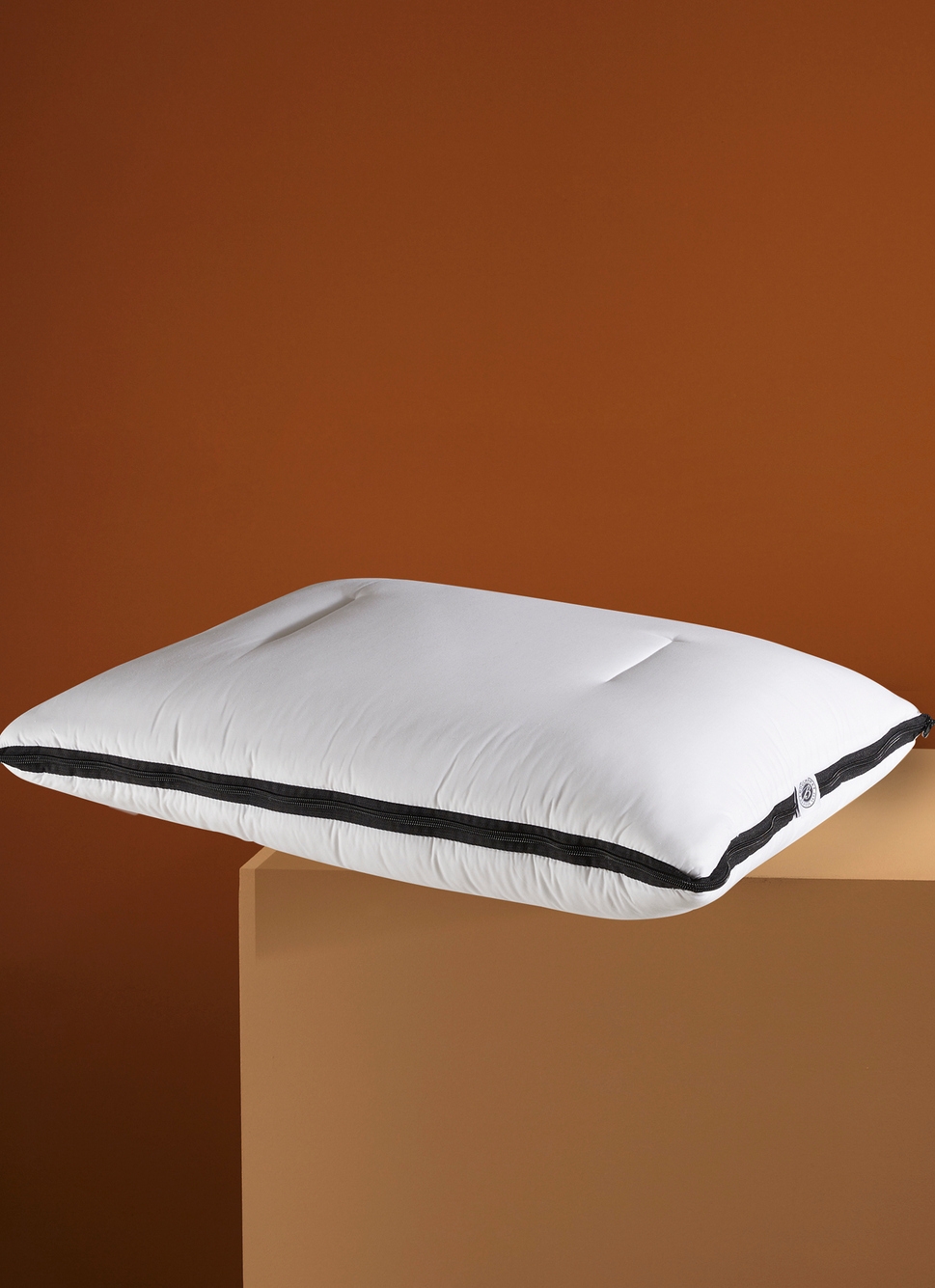 OREILLER RECTANGULAIRE à MÉMOIRE DE FORME BLANC