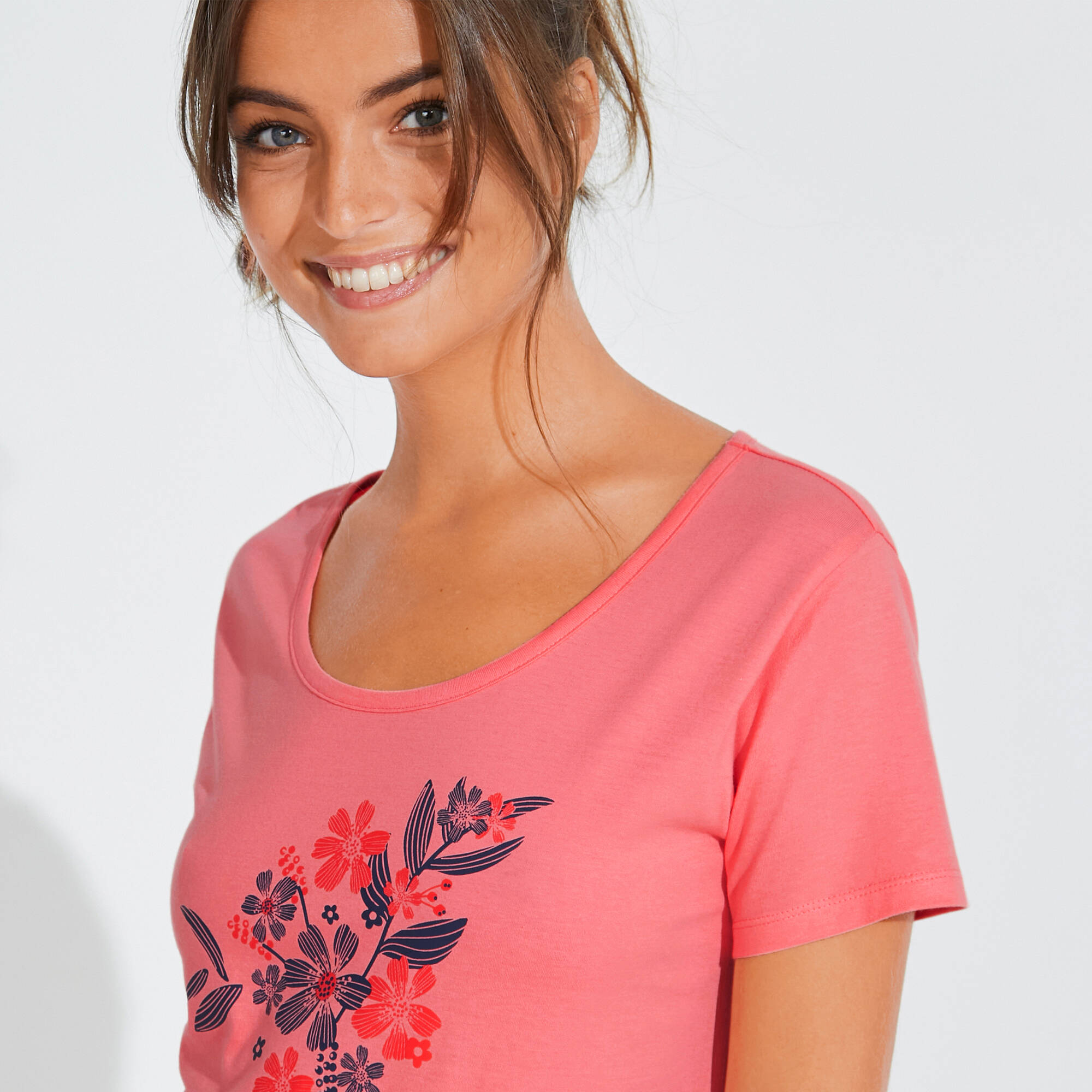 Chemise de nuit courte imprimée fleurs