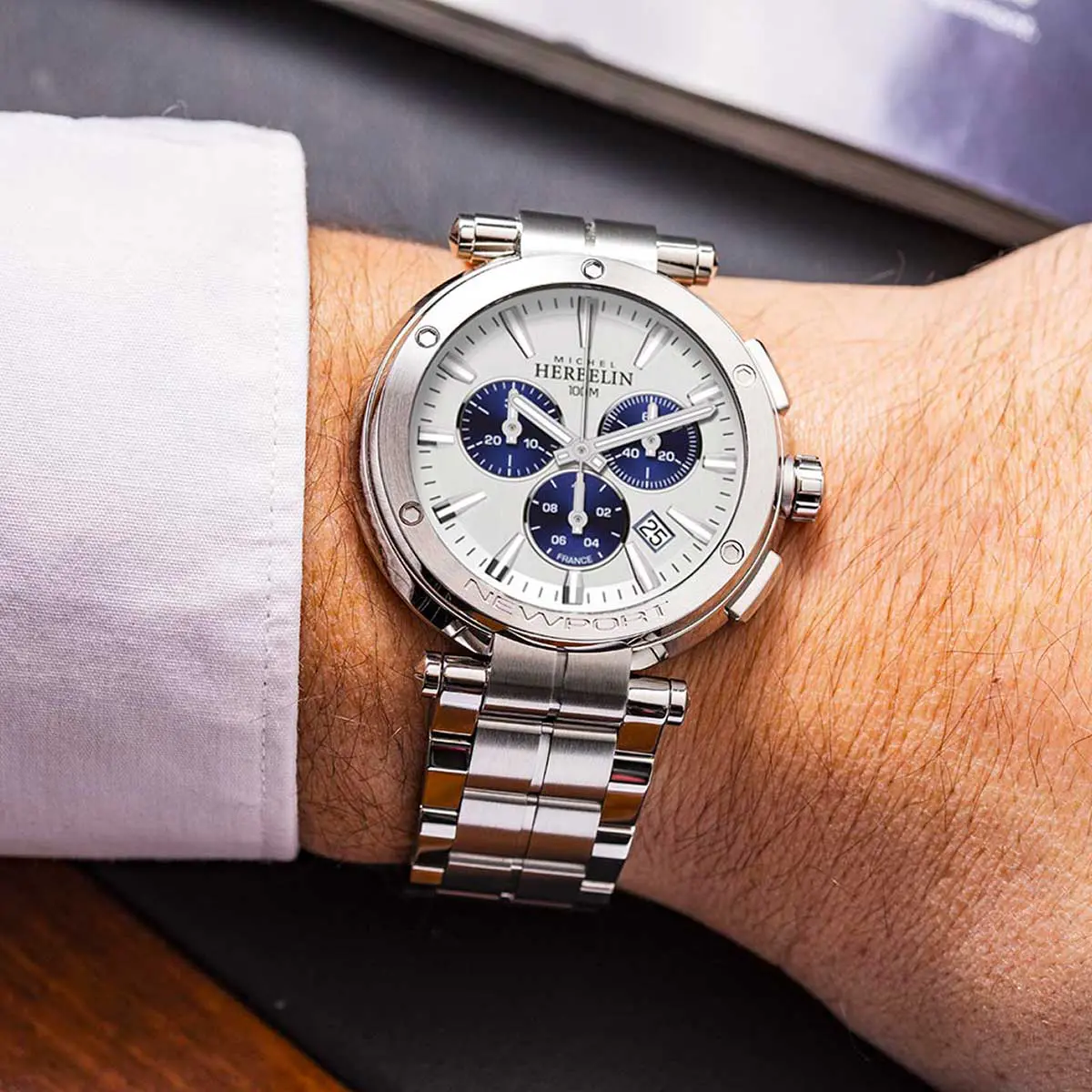 NEWPORT – CHRONOGRAPHE QUARTZ – ACIER