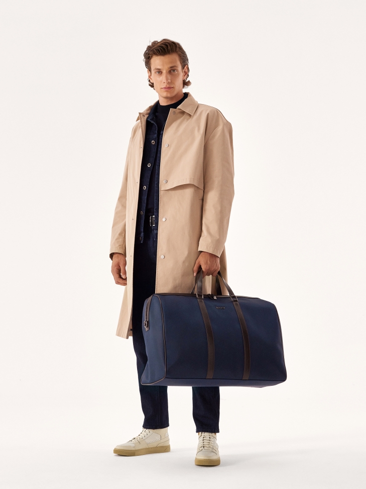 Timeless men's sneakers with high upper