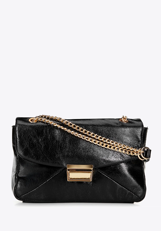 Damska crossbody z połyskującej ekoskóry czarna