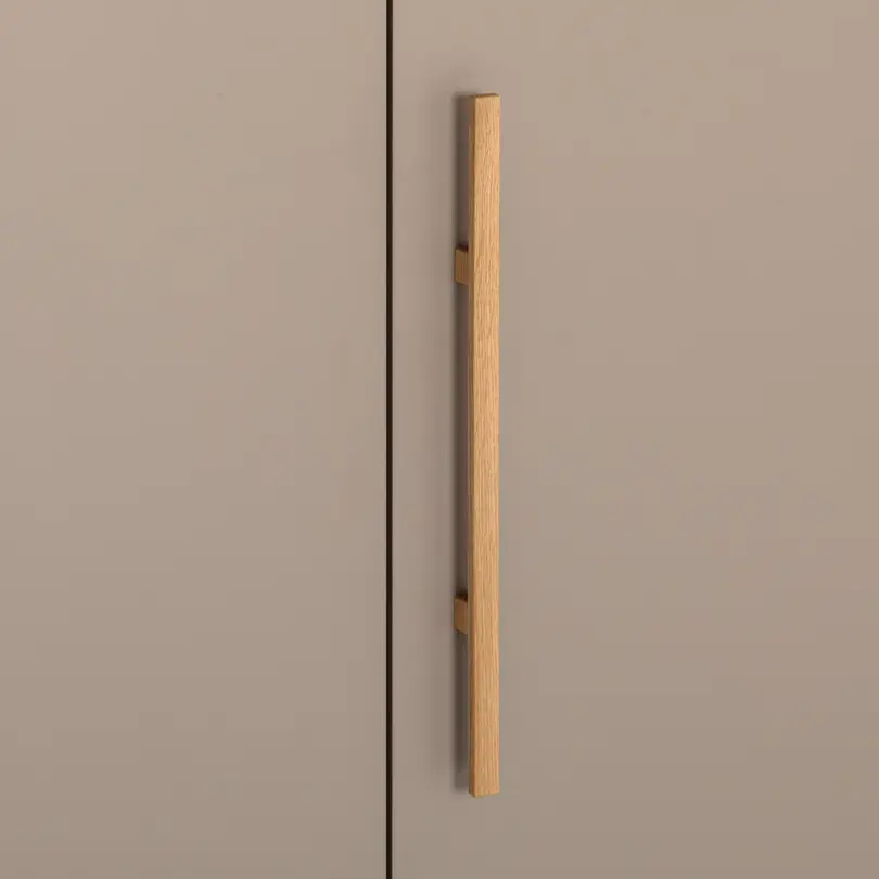 Drehtürenschrank Masswerk-Pull