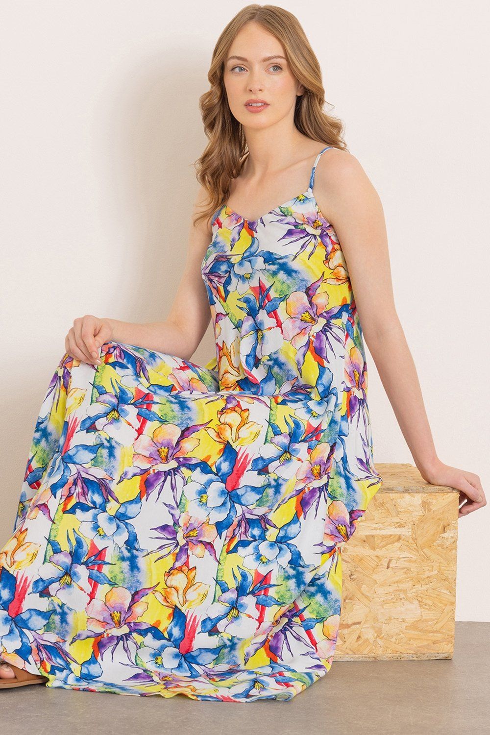 Klass. Bias Cut Bouquet Print Strappy Maxi Dress