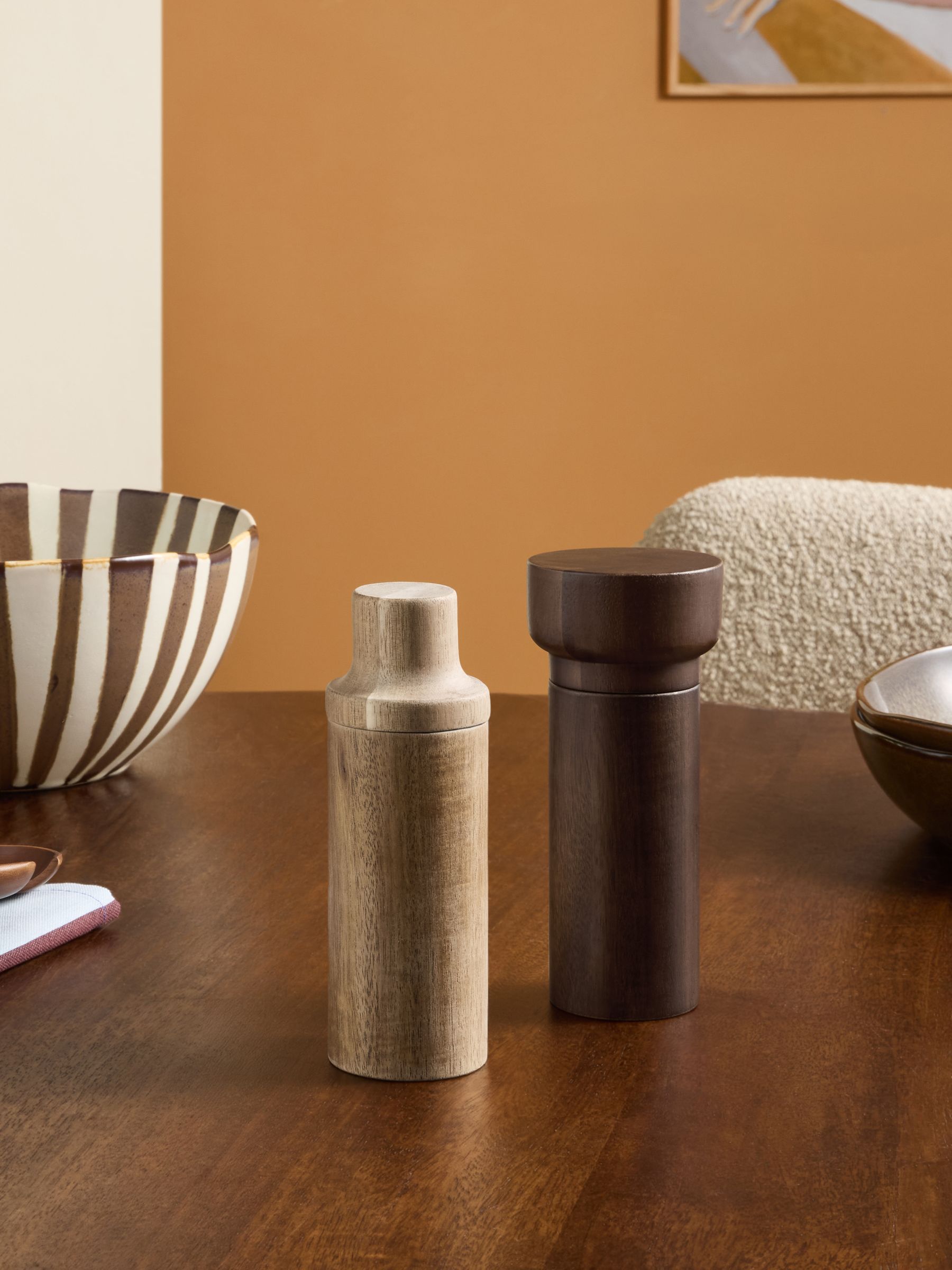 Adao Salt & Pepper Grinders in Brown