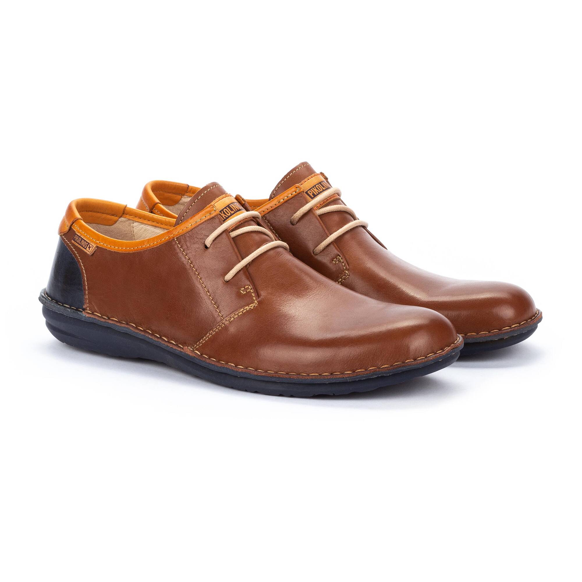 SANTIAGO - Bl&uacute;cher casual para hombre