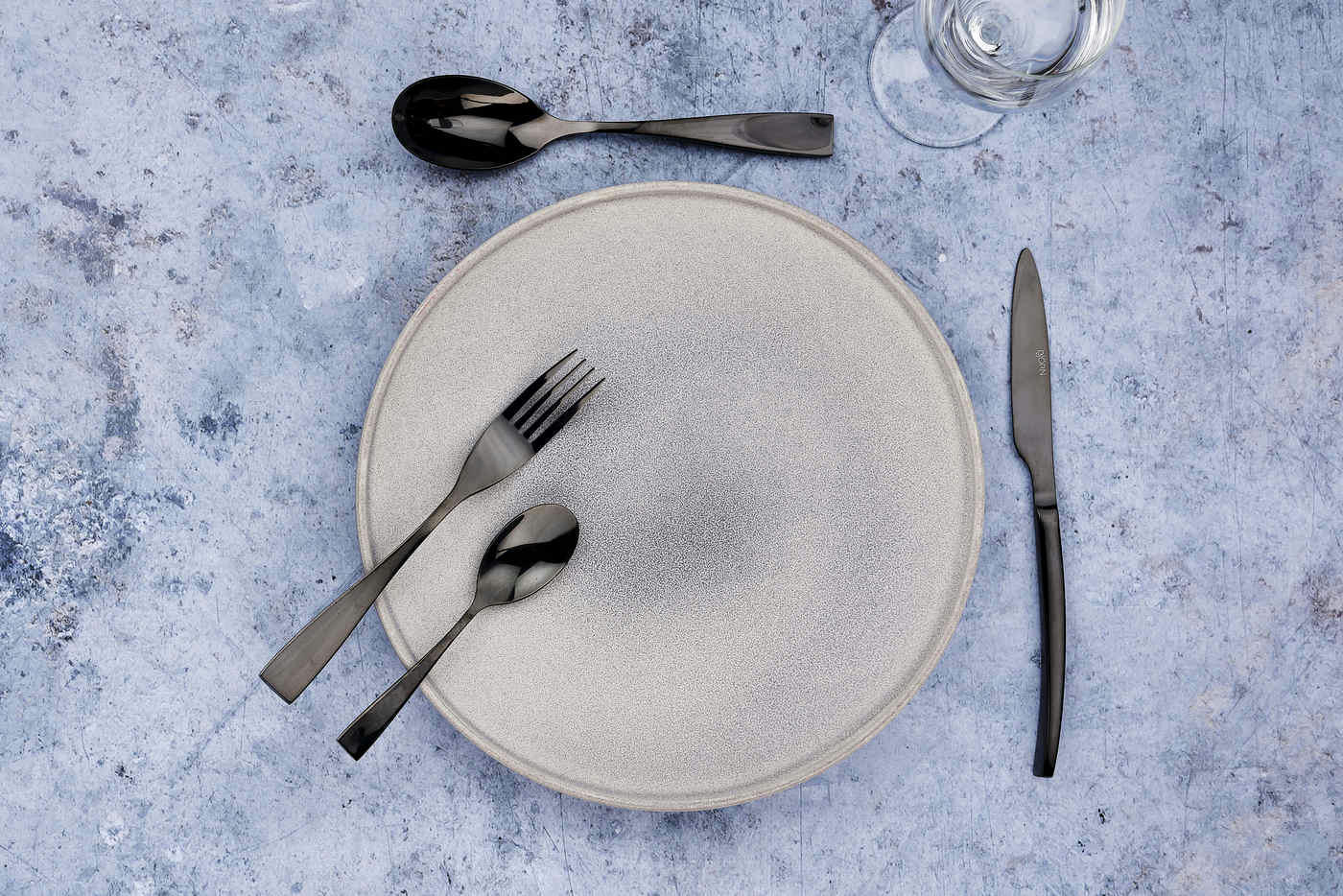 NUDE - Lot de 24 couverts de table en inox noir