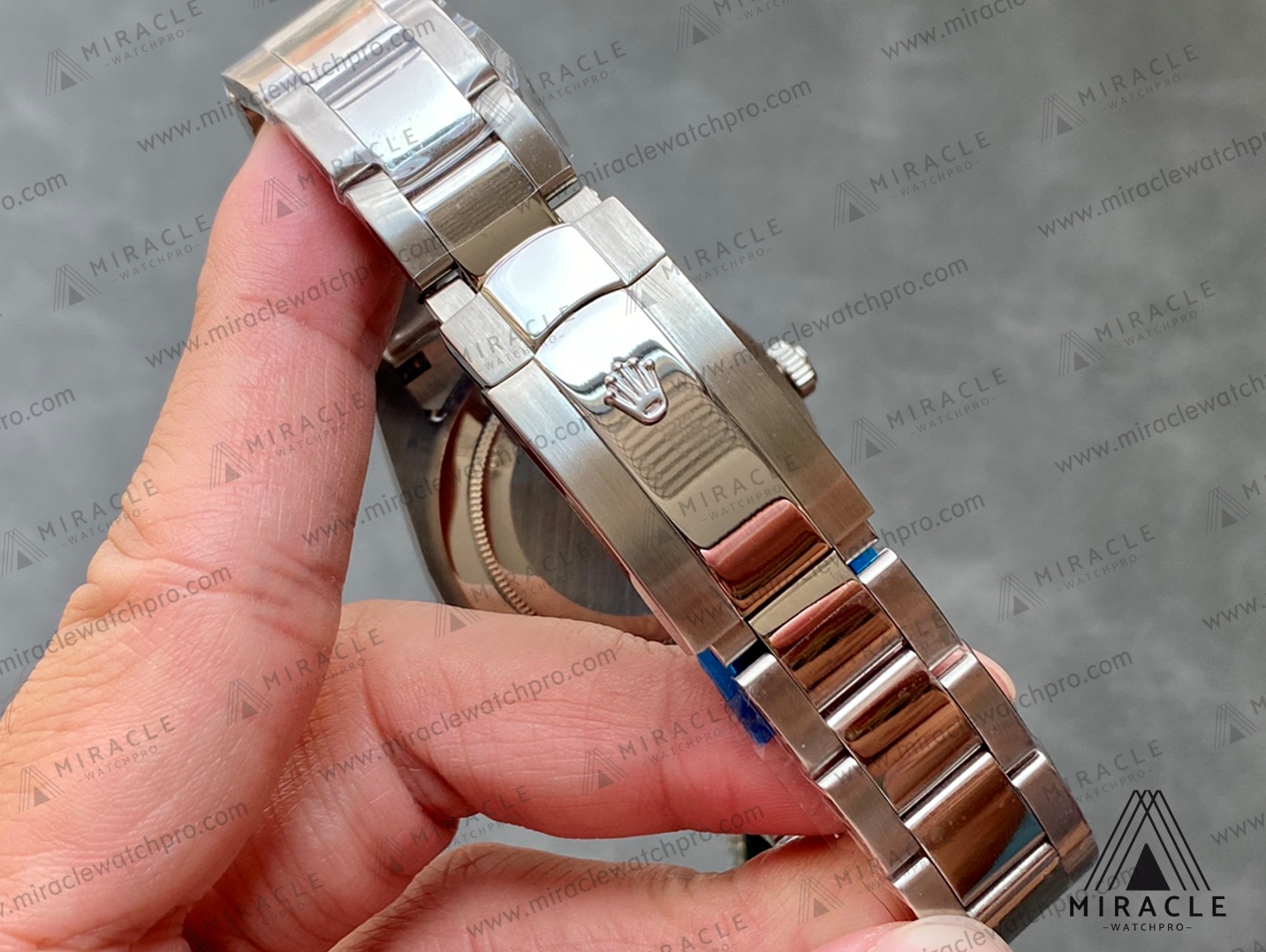 Replica Watch-ROLEX-Sky Dweller-REF.M326934-0003-ELITE CLONE-42MM