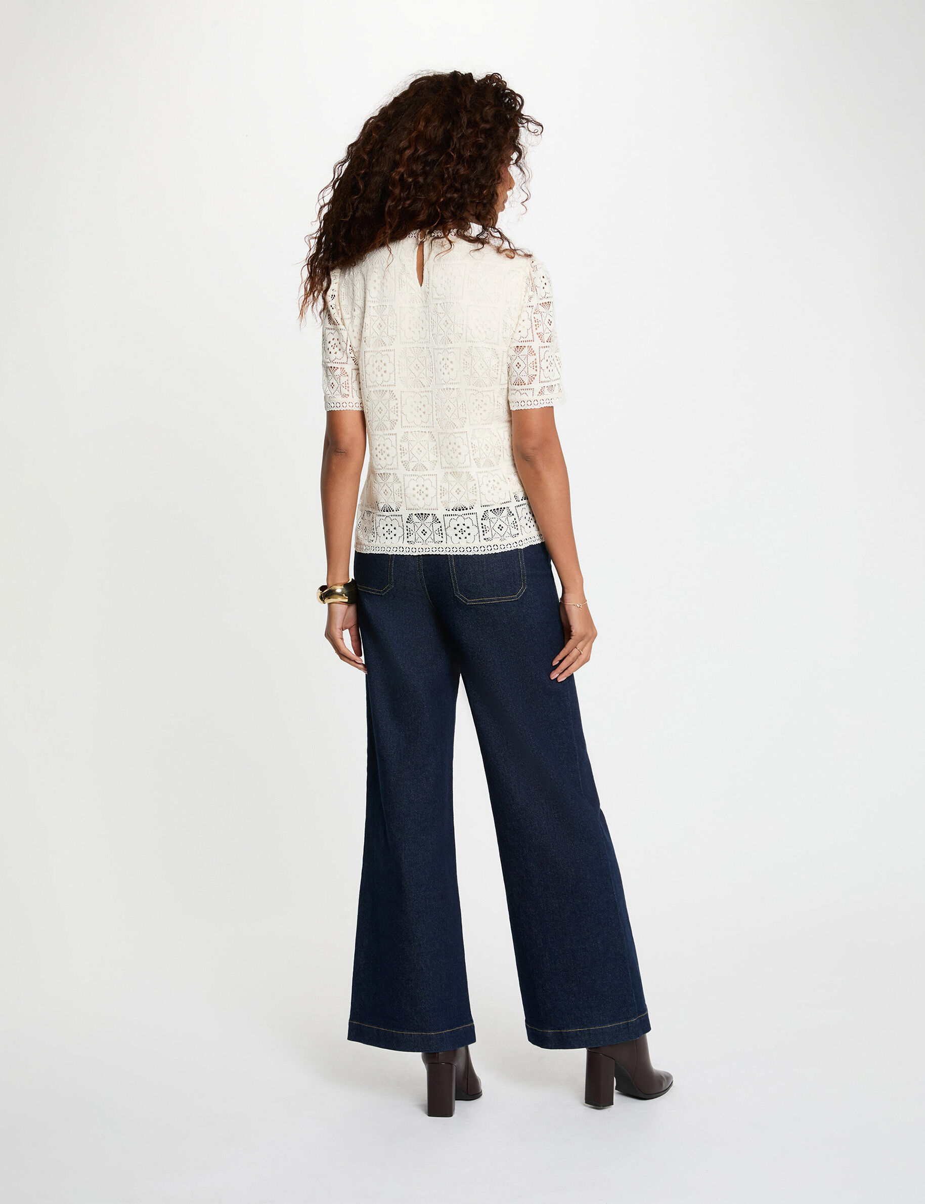 High Neck Lace T-Shirt Ivory Women