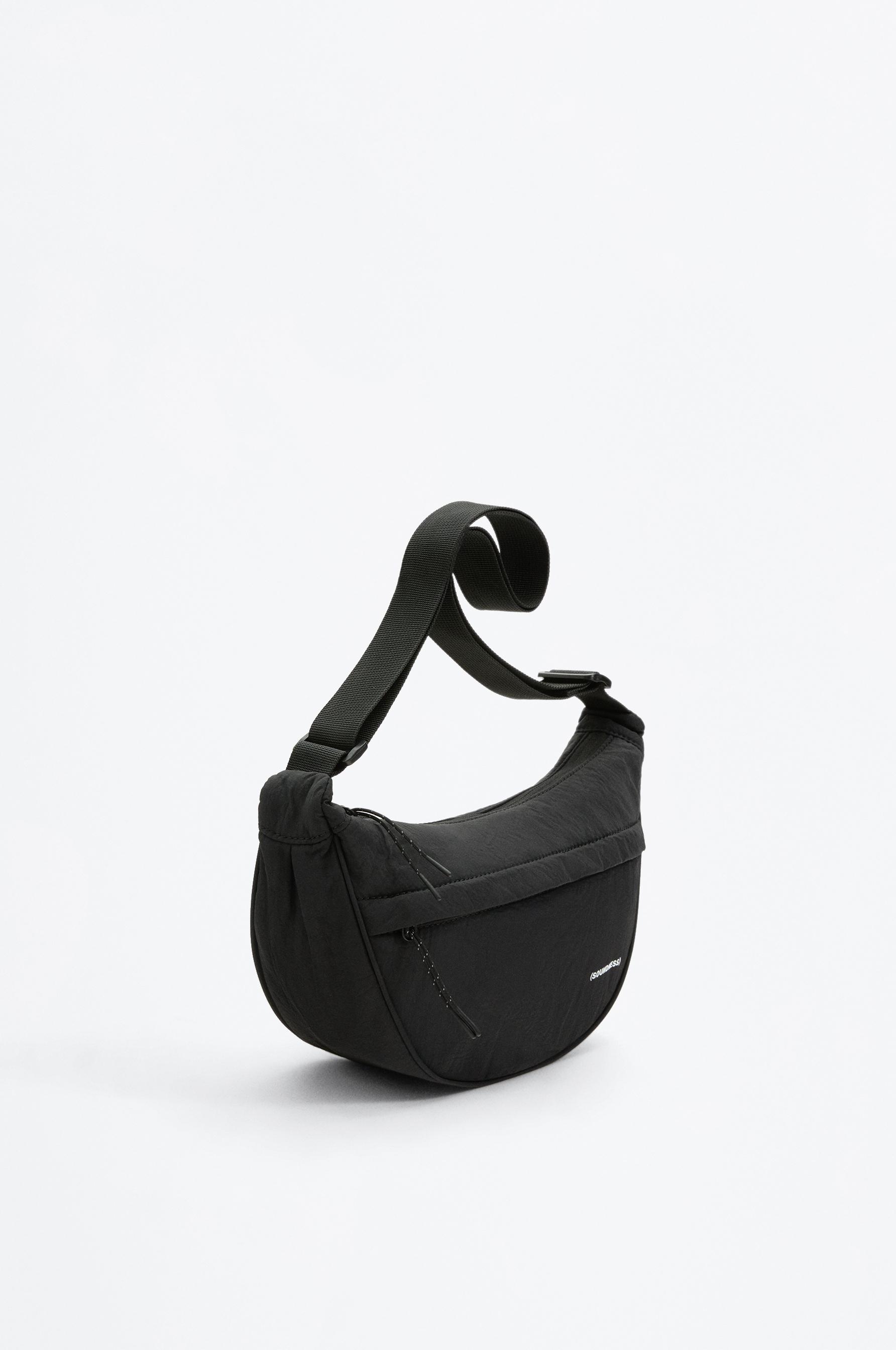 Bolso media luna nailon Soundness